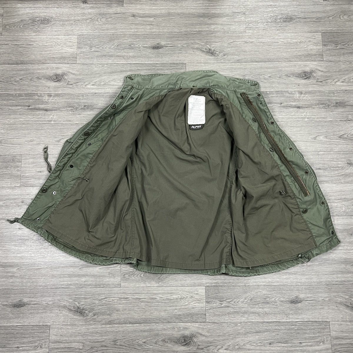 Alpha Industries Vintage Alpha Industries M-65 Field Jacket Made in USA Sz M Size US M / EU 48-50 / 2 - 9 Thumbnail