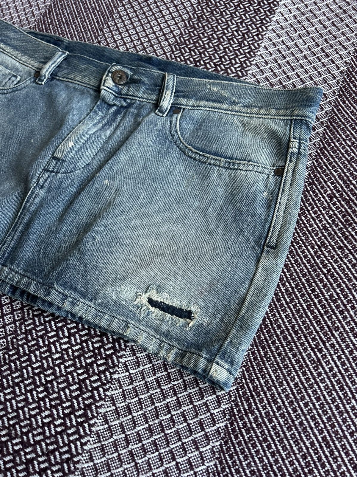 Diesel Vintage Diesel Mini Skirt Distressed Y2K Faded 00s Size 30 Size 30" / US 8 / IT 44 - 8 Thumbnail