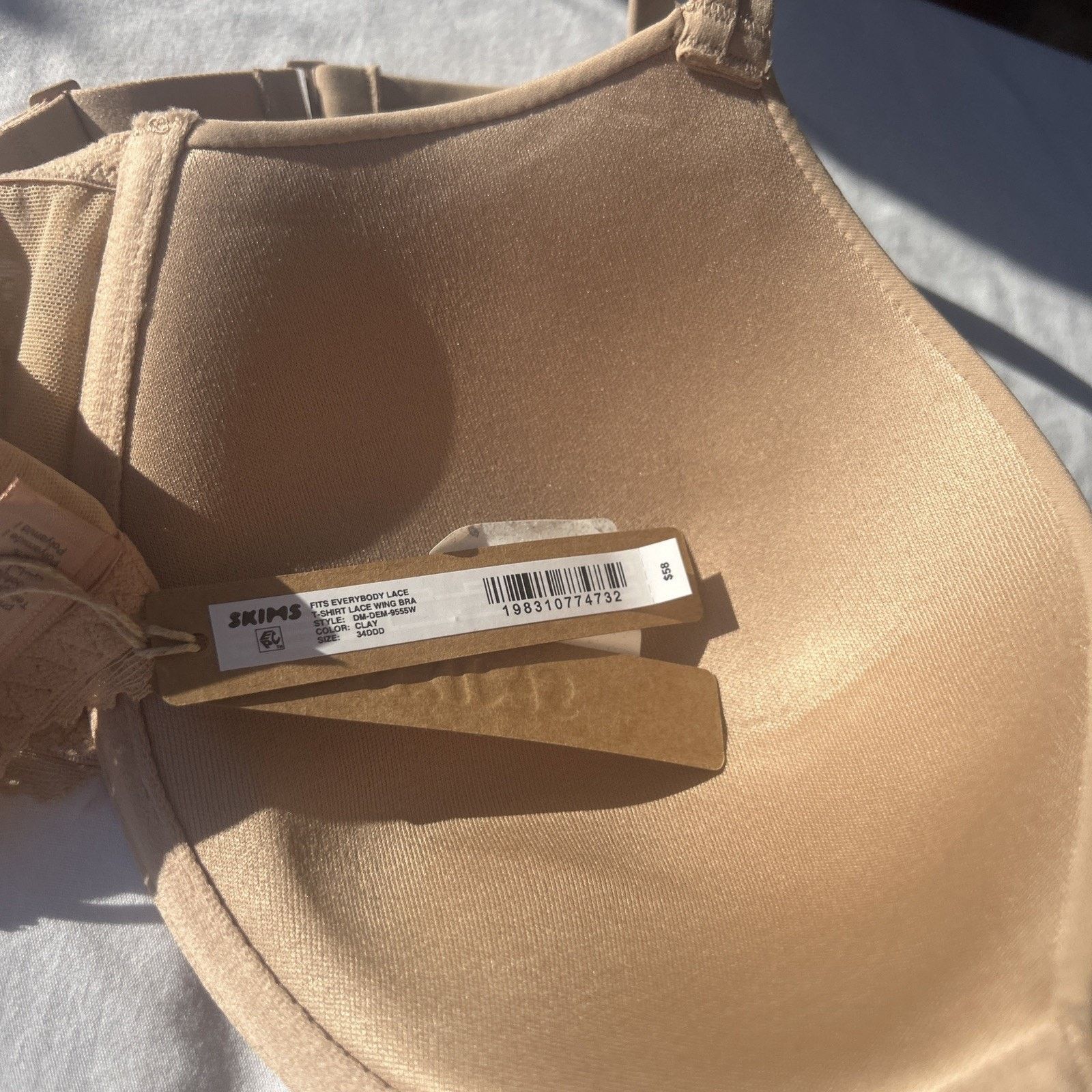 SKIMS SKIMS Fits Everybody Lace T-Shirt Bra 34DDD Clay New w tags Size ONE SIZE - 5 Thumbnail