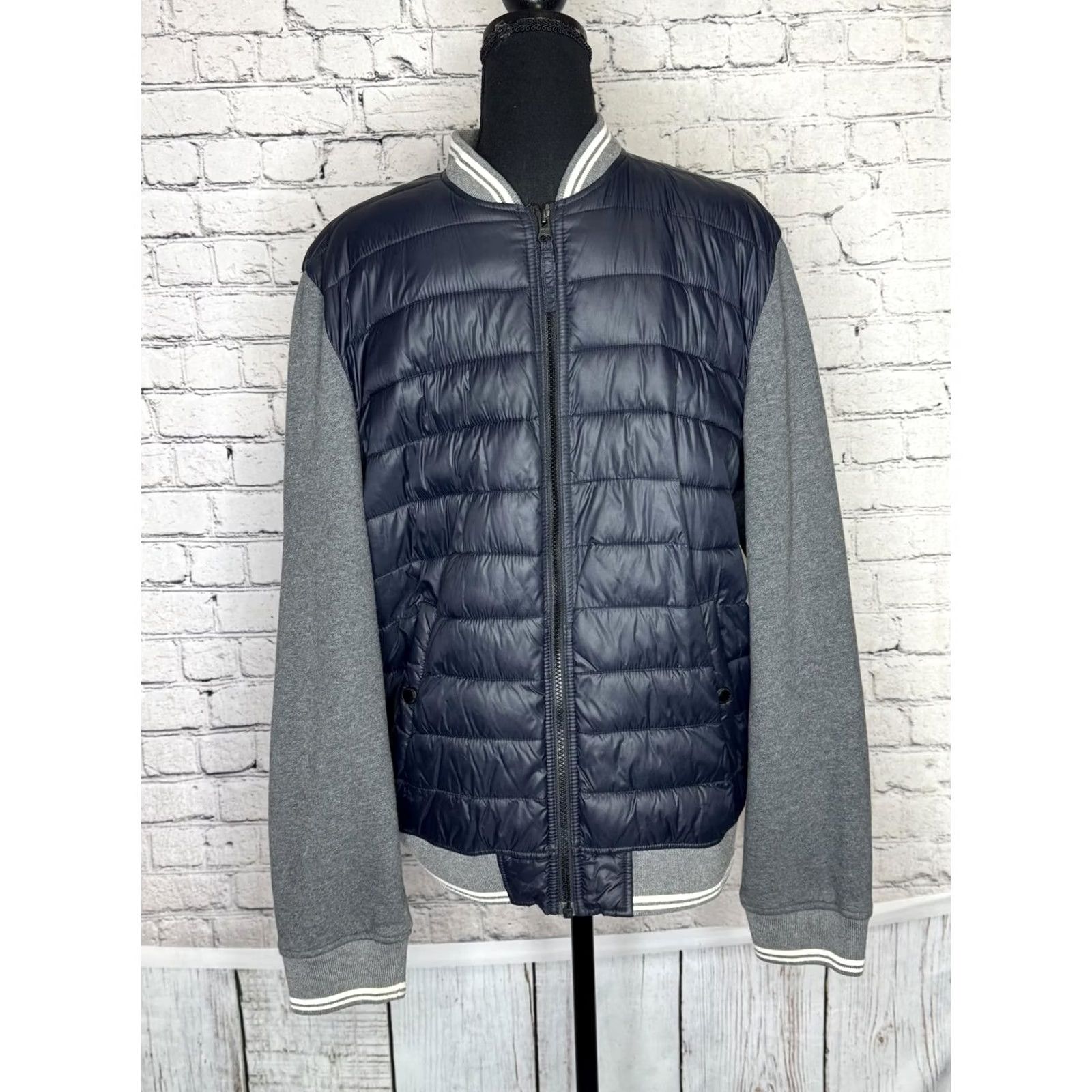 American Eagle Outfitters American Eagle Outfitters Bomber Jacket Size US M / EU 48-50 / 2 - 5 Thumbnail