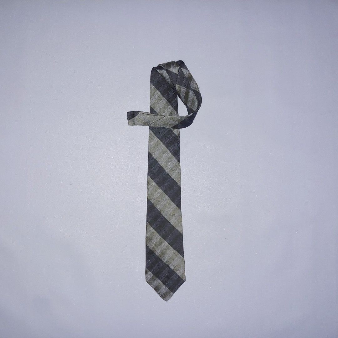 Issey Miyake Tie vintage pattern