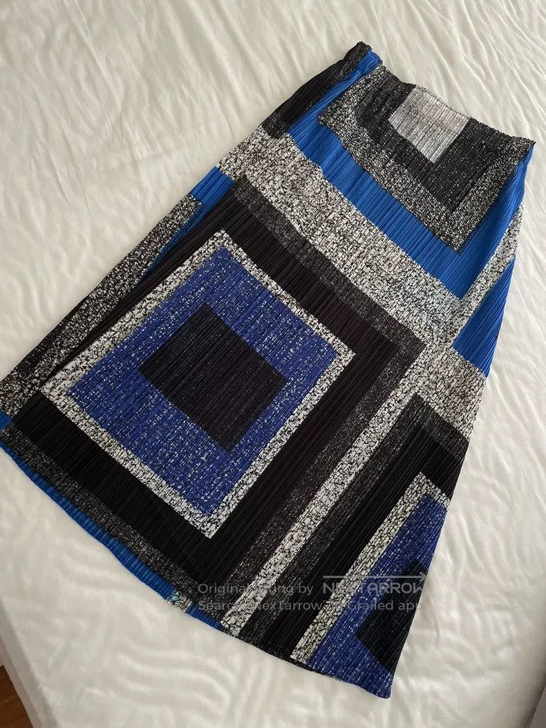 Issey Miyake Issey Miyake size:3 Color-Block Midi Skirt Size 22" - 1 Thumbnail