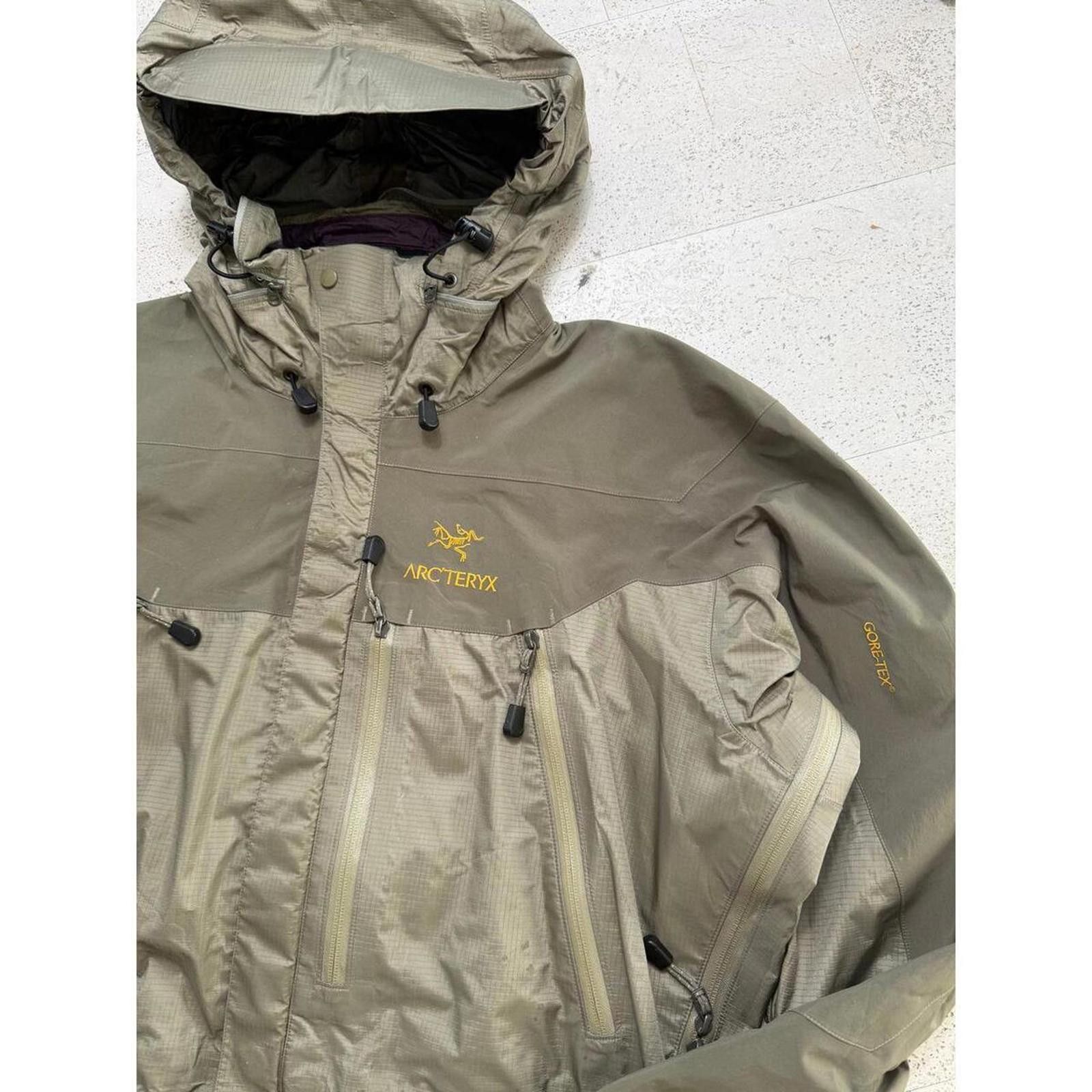 Arc'teryx Arc’teryx Theta AR (L) Size US L / EU 52-54 / 3 - 2 Thumbnail
