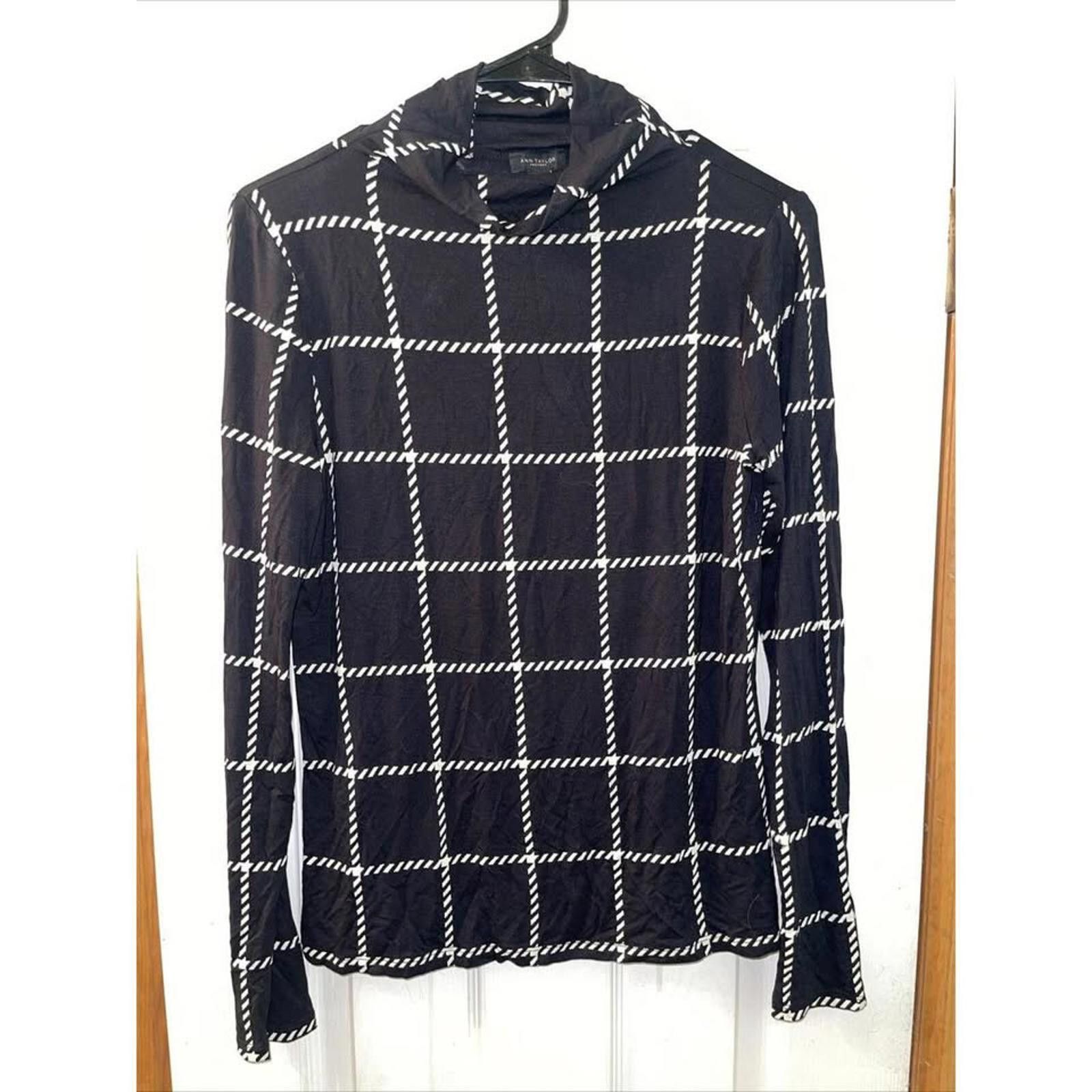 Other Ann Taylor Women's Black and White Hooded Top Size S / US 4 / IT 40 - 1 Thumbnail