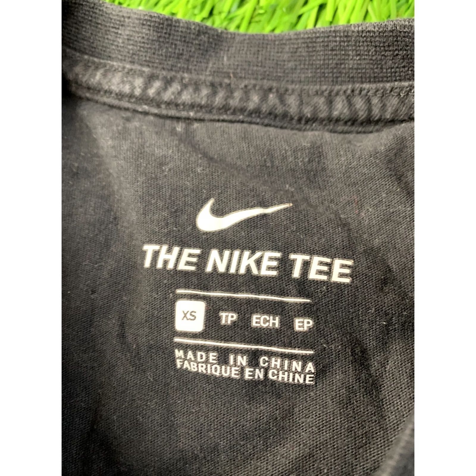 Nike NIKE SHIRT XS BLACK 100% COTTON SHORT SLEEVE T-SHIRT JERSEY MEN Size US XS / EU 42 / 0 - 5 Thumbnail