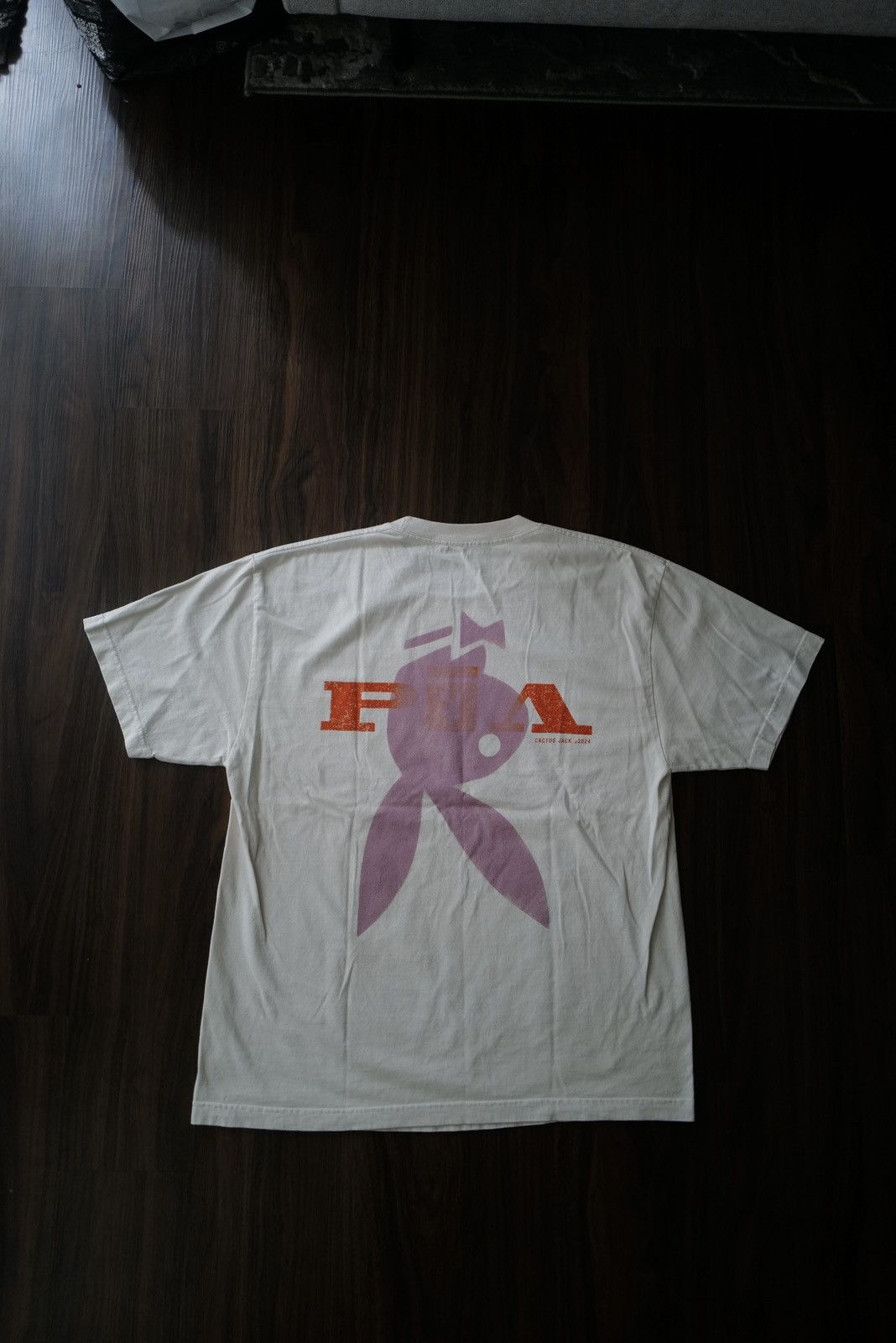 Travis Scott Travis Scott Playboy I Tee White Size US L / EU 52-54 / 3 - 2 Thumbnail