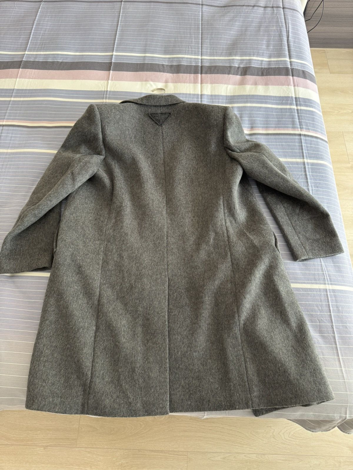 Prada Prada Single-breasted Wool Coat in Slate Grey Size 48R Size US M / EU 48-50 / 2 - 10 Thumbnail