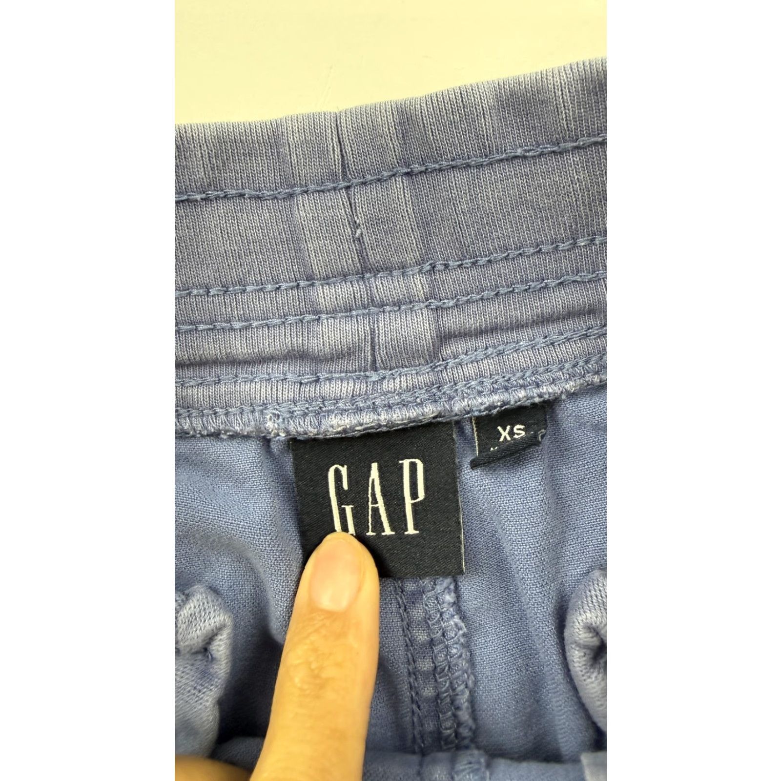 Gap Gap Shorts Womens XS Blue Elastic Waist Drawstring Casual Twill Pockets Lounge Size 26" / US 2 / IT 38 - 2 Thumbnail