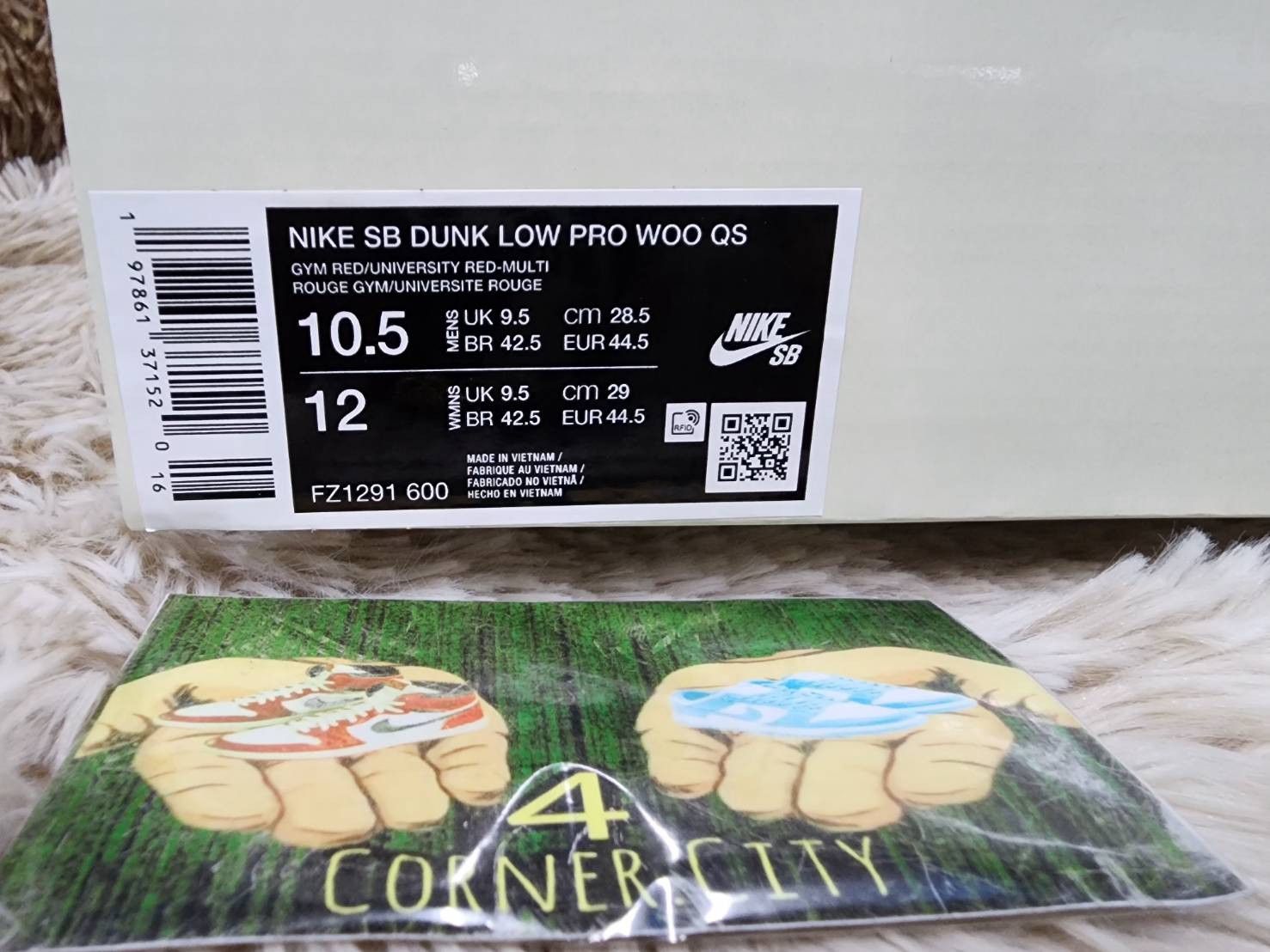 Nike Nike Sb Dunk Low The Wizard Of Oz Size US 10.5 / EU 43-44 - 21 Thumbnail