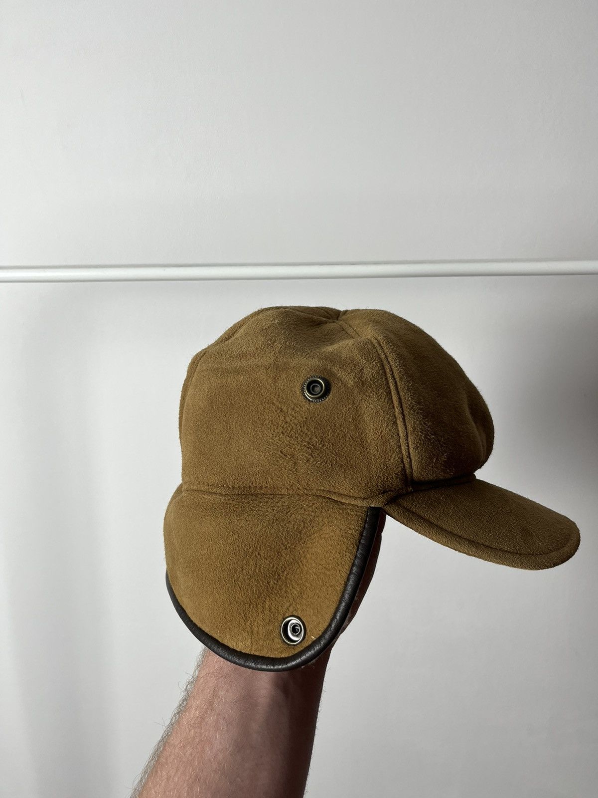 Ugg UGG Australia Sherpa Sheepskin Fur Ushanka Hat / Cap Size ONE SIZE - 3 Thumbnail