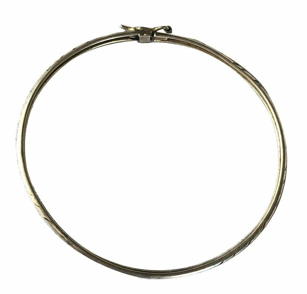 Designer Pre Owned Silver Bracelet. Size ONE SIZE - 1 Thumbnail