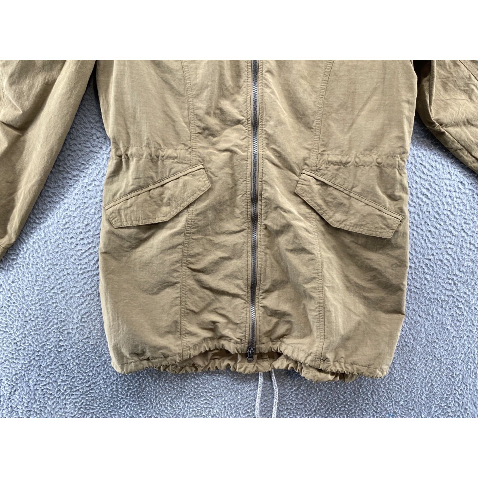 Eddie Bauer Eddie Bauer Hooded Nylon Full Zip Beige Jacket Size L Outdoors Size L / US 10 / IT 46 - 3 Thumbnail