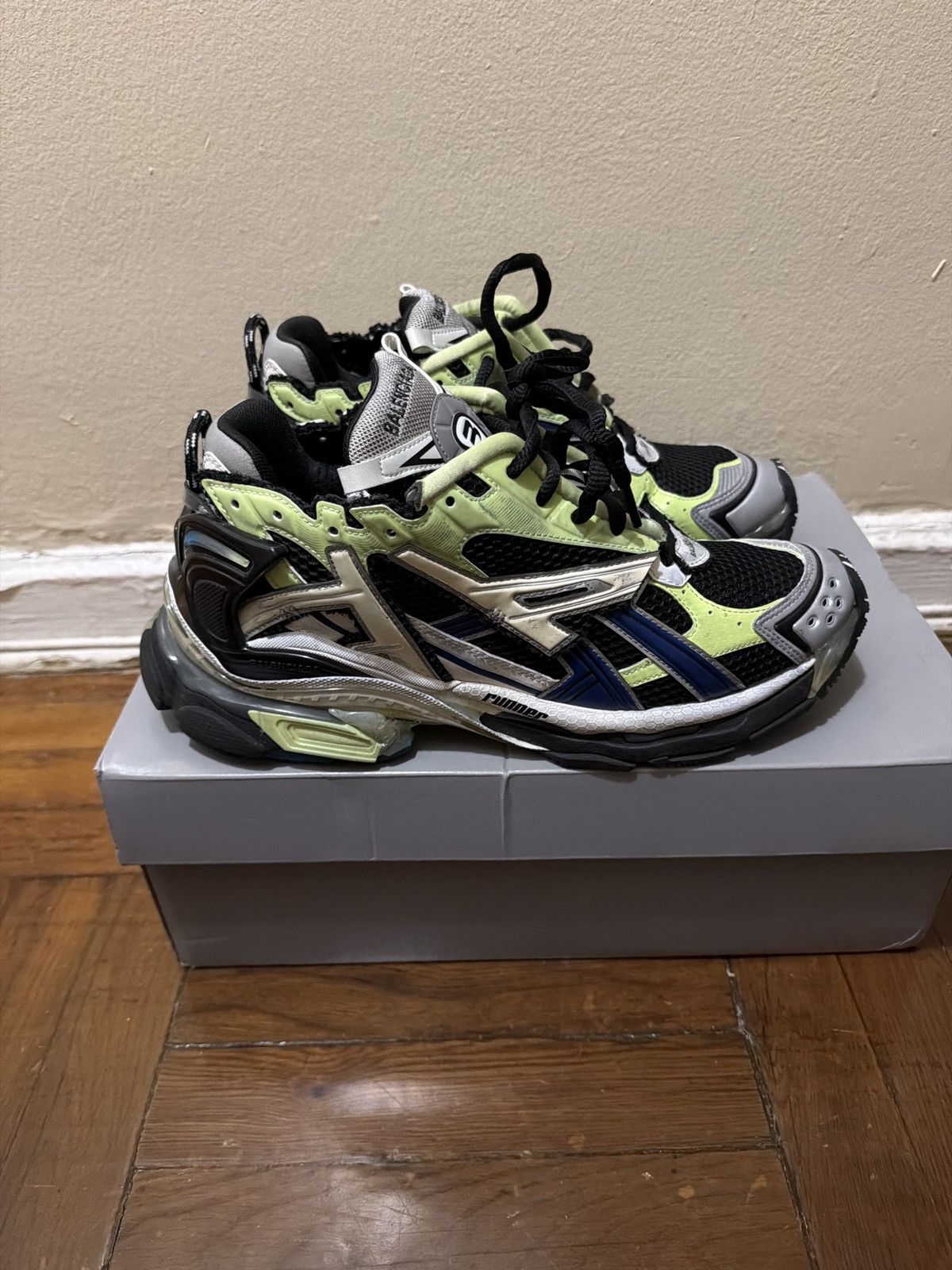 Balenciaga Balenciaga Mesh Runner Green Blue Black Grey Size US 11 / EU 44 - 1 Thumbnail