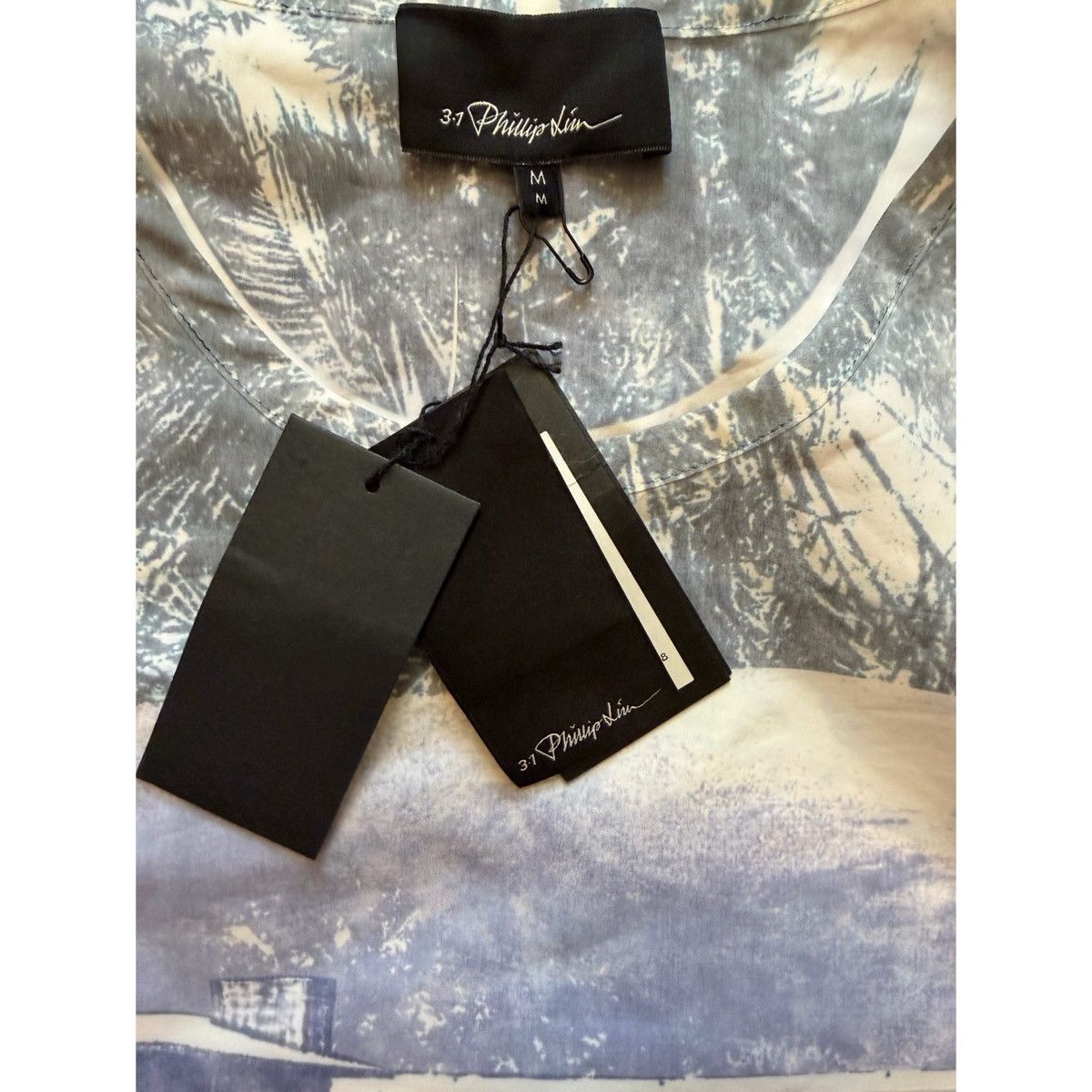 3.1 Phillip Lim 3.1 PHILLIP LIM BOXY POSTCARD PRINT WOVEN TOP Size US M / EU 48-50 / 2 - 11 Thumbnail