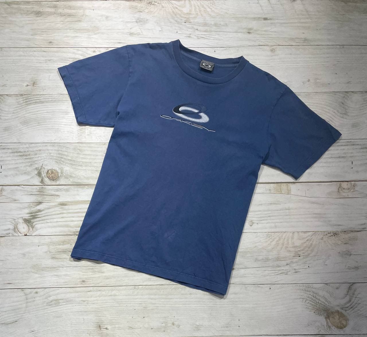 Vintage Vintage Oakley Software T-Shirt 2000s Center Big Logo Y2K