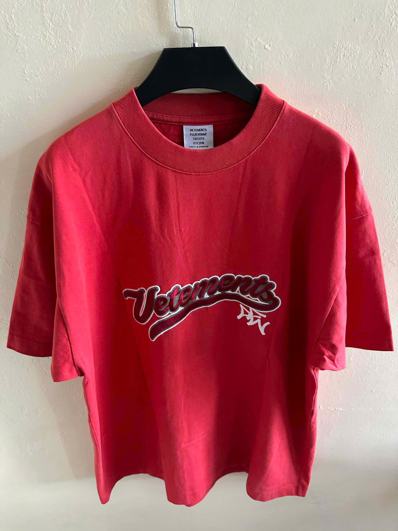 Vetements VETEMENS T SHIRT Size US XS / EU 42 / 0 - 3 Thumbnail