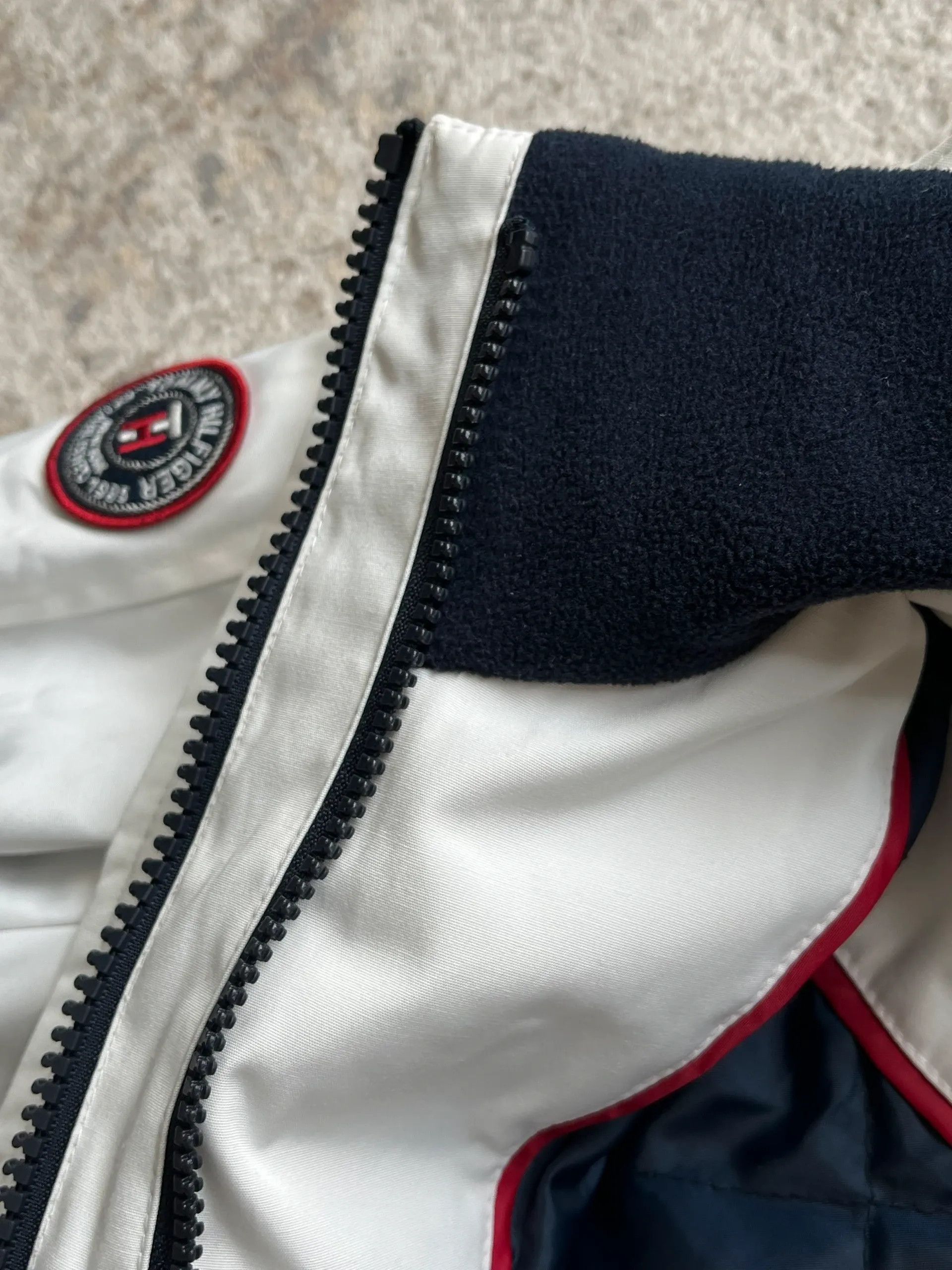 Tommy Hilfiger Tommy Hilfiger Jacket White Rare Sz M-L Size M / US 6-8 / IT 42-44 - 15 Thumbnail