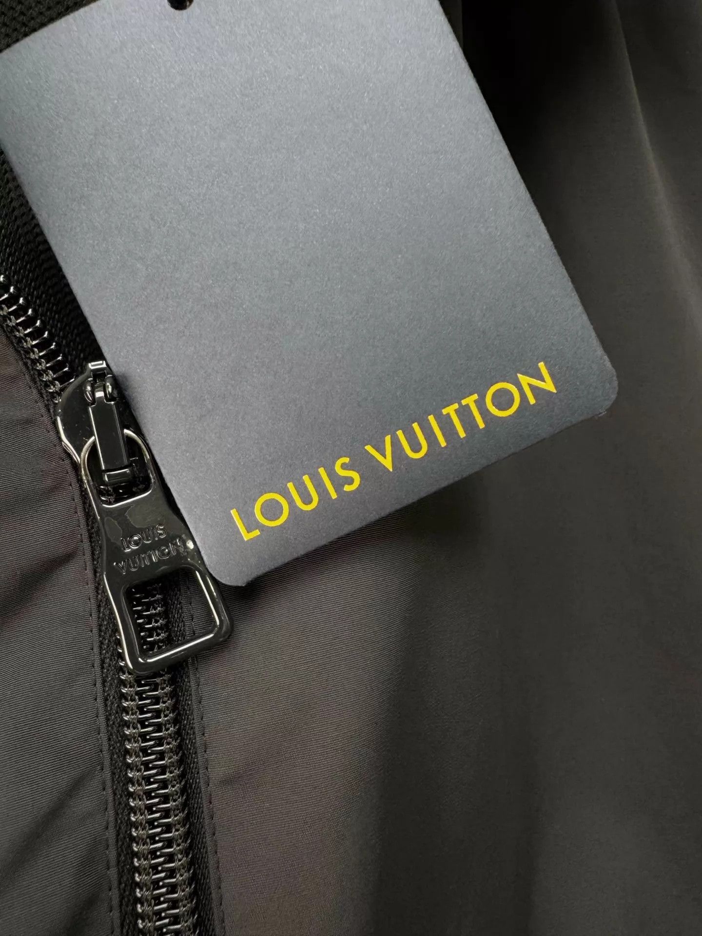 Louis Vuitton Louis Vuitton school uniform jacket new with tags XL Size US XL / EU 56 / 4 - 3 Thumbnail