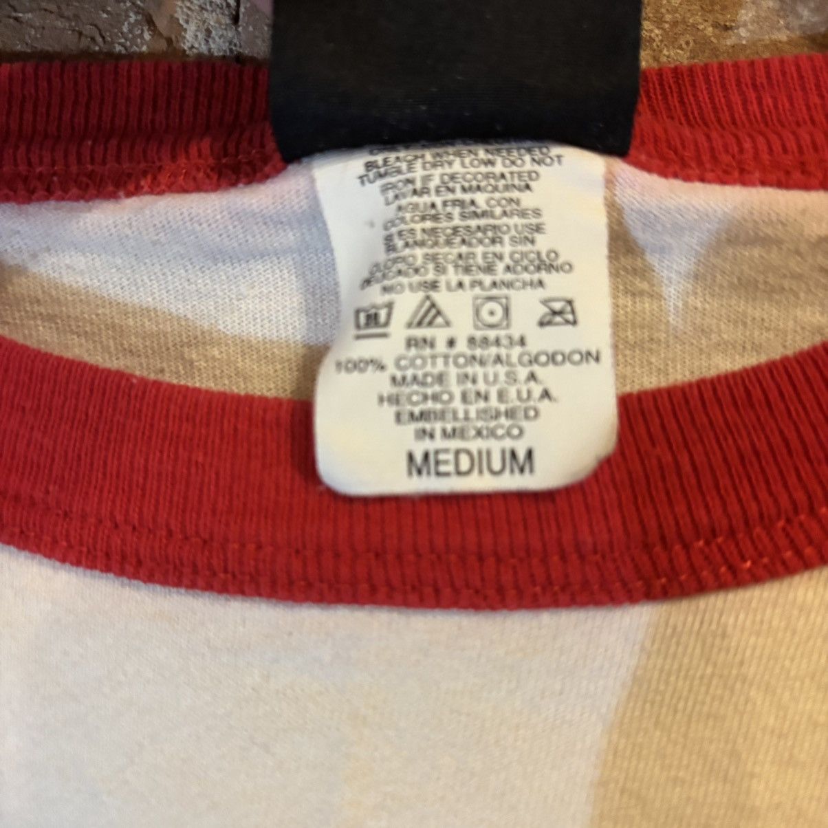 Giant × Vintage $200 1999 Red Hot Chili Peppers Californication Shirt Size US M / EU 48-50 / 2 - 6 Thumbnail