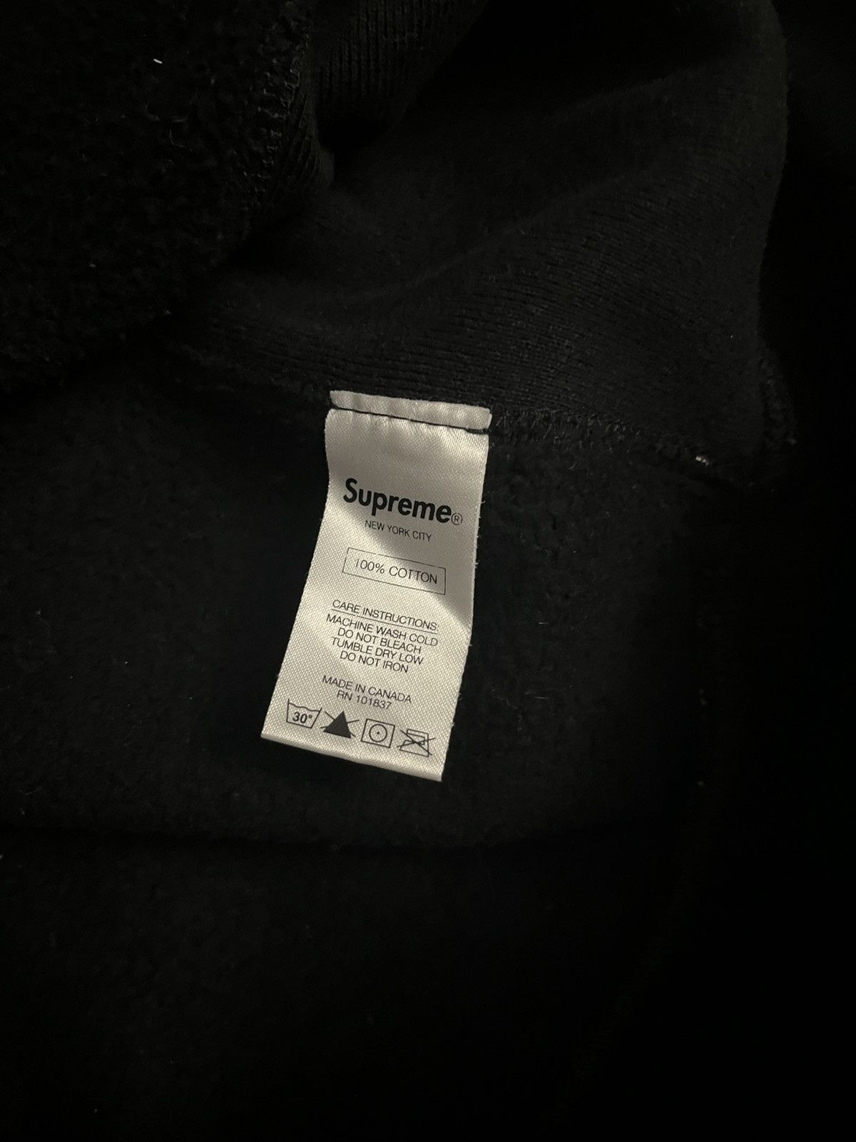 Supreme Supreme fuck em hoodie black Size US M / EU 48-50 / 2 - 5 Thumbnail