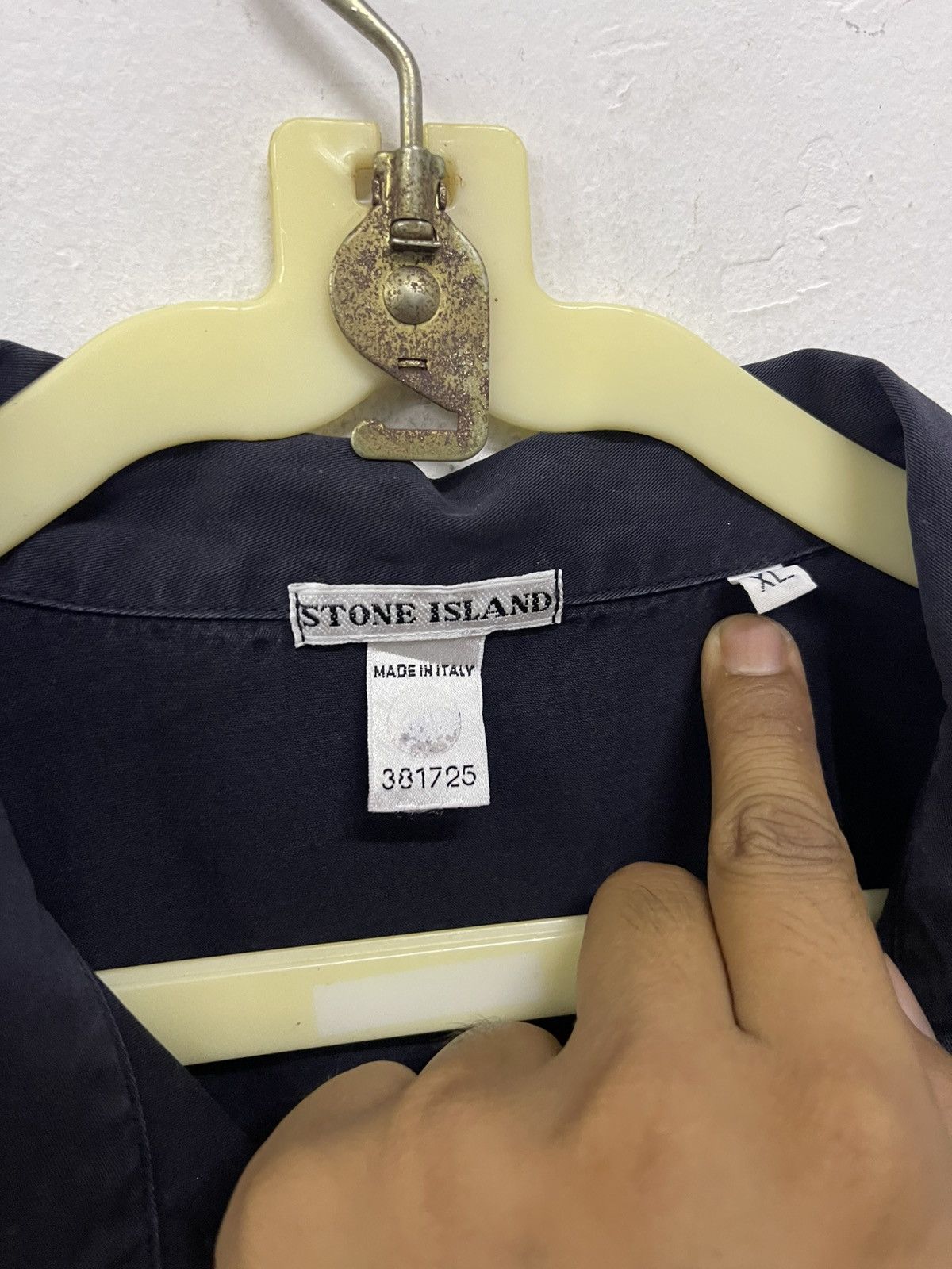 Stone Island Stone Island Button Ups shirt navy color Size US XL / EU 56 / 4 - 4 Thumbnail