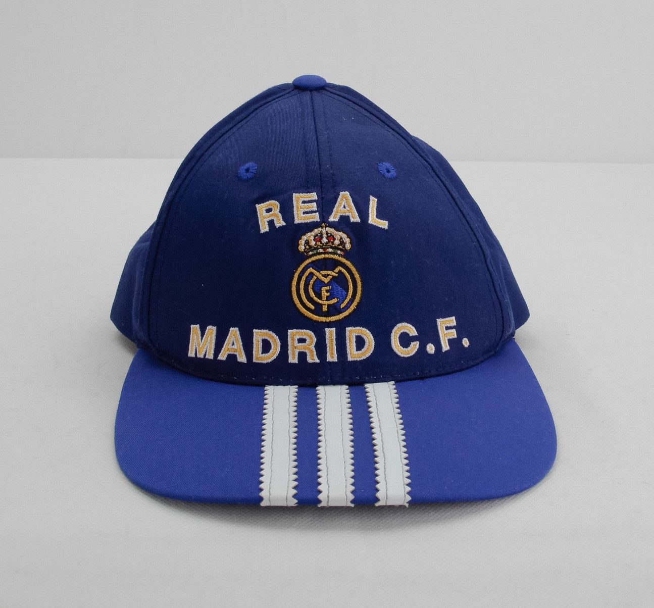 Adidas Adidas Real Madrid Vintage 90's Hat Size ONE SIZE - 4 Thumbnail