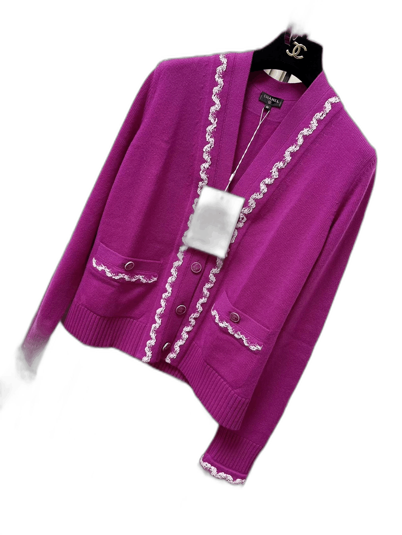Chanel Chanel 21p Pink CC Cashmere Cardigan Size M / US 6-8 / IT 42-44 - 1 Thumbnail