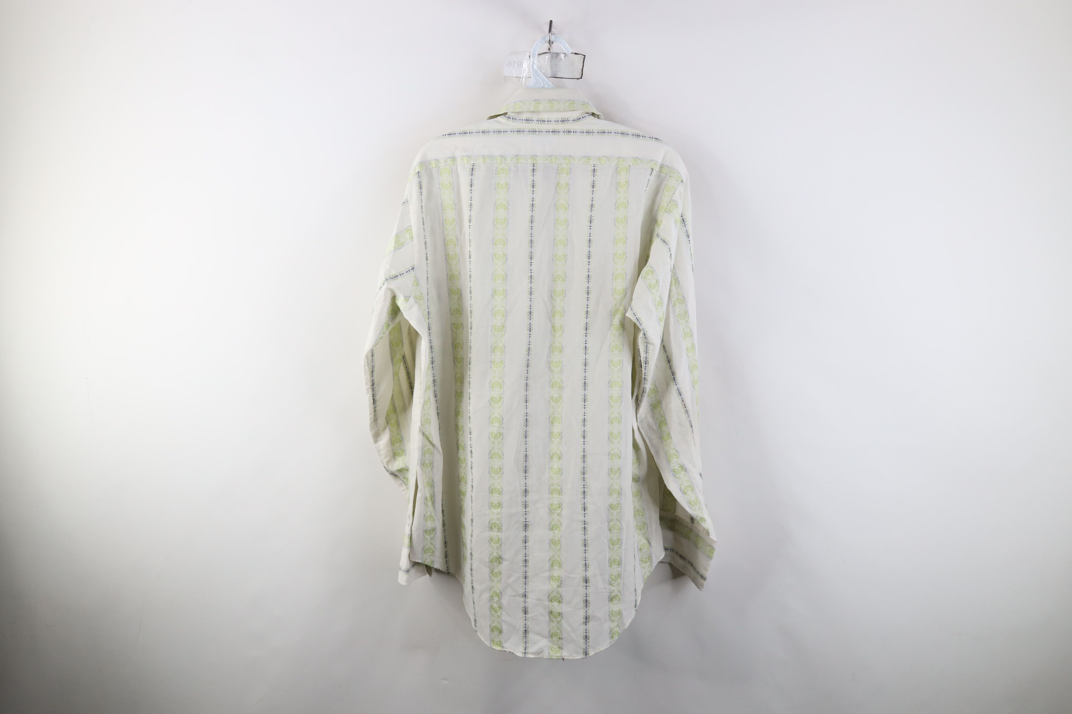 Vintage Vintage 60s 70s Streetwear Dagger Collar Button Shirt USA Size US M / EU 48-50 / 2 - 13 Thumbnail