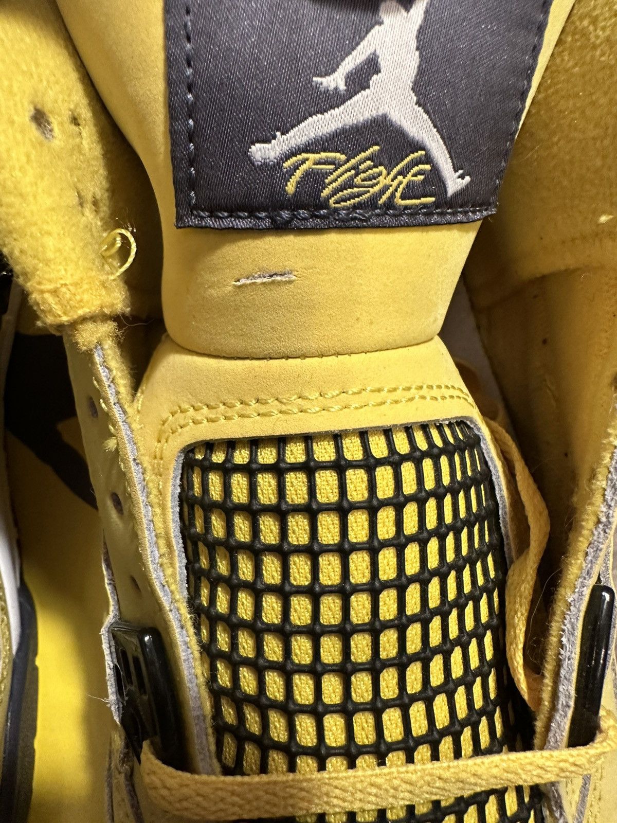 Jordan Brand Jordan 4 Lightning Size US 7 / EU 40 - 7 Thumbnail