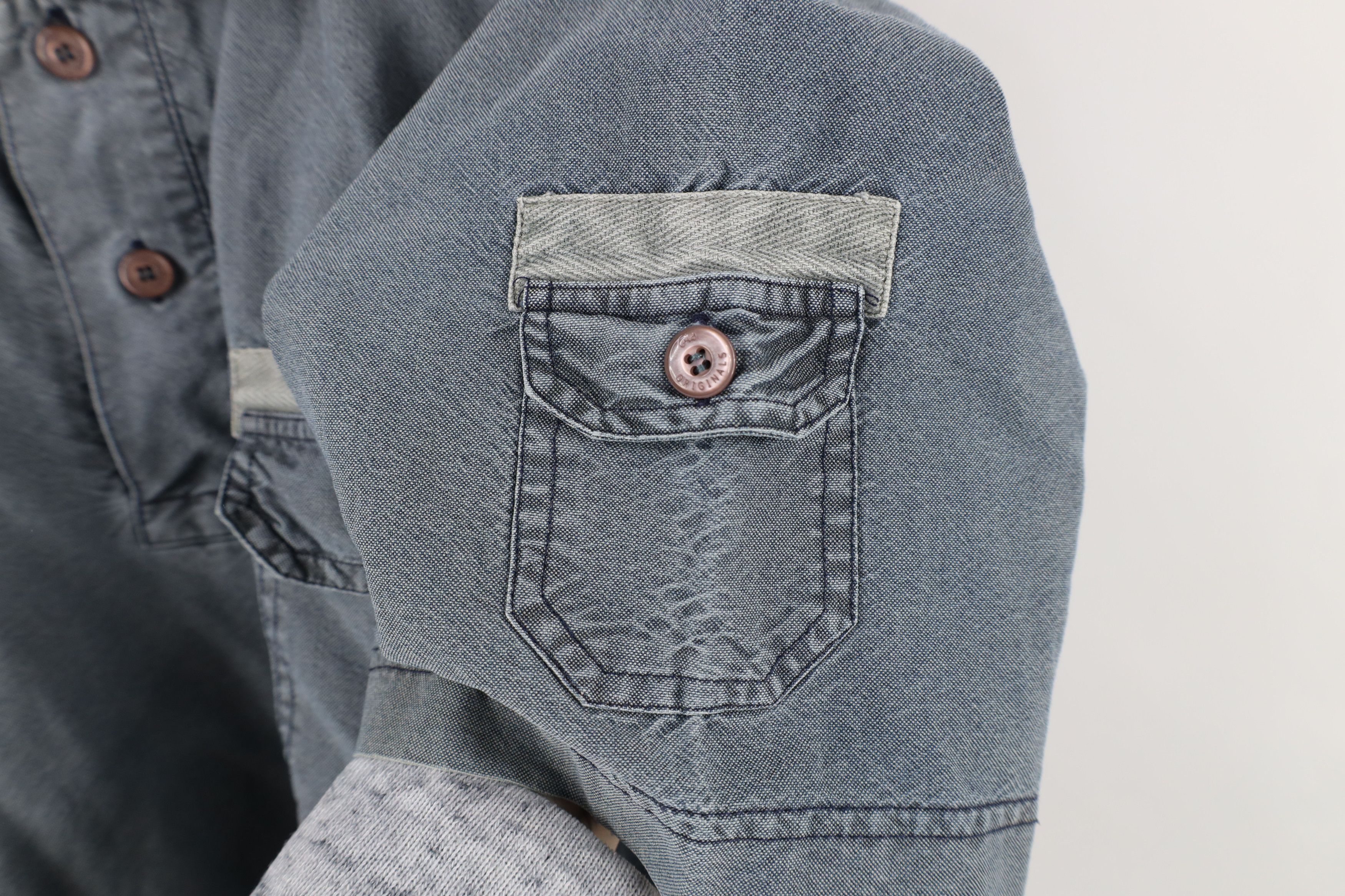 Vintage Vintage 90s Streetwear Stonewash Collared Polo Shirt Blue Size US L / EU 52-54 / 3 - 6 Thumbnail