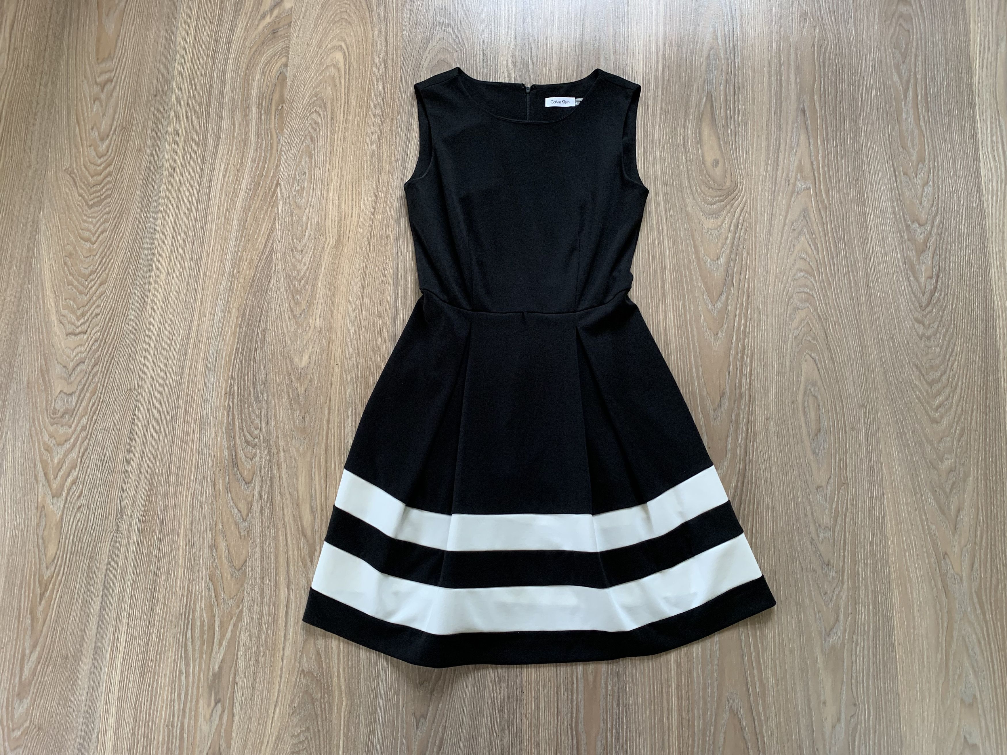 Calvin Klein Calvin Klein Sleeveless Black Dress Size S / US 4 / IT 40 - 1 Thumbnail