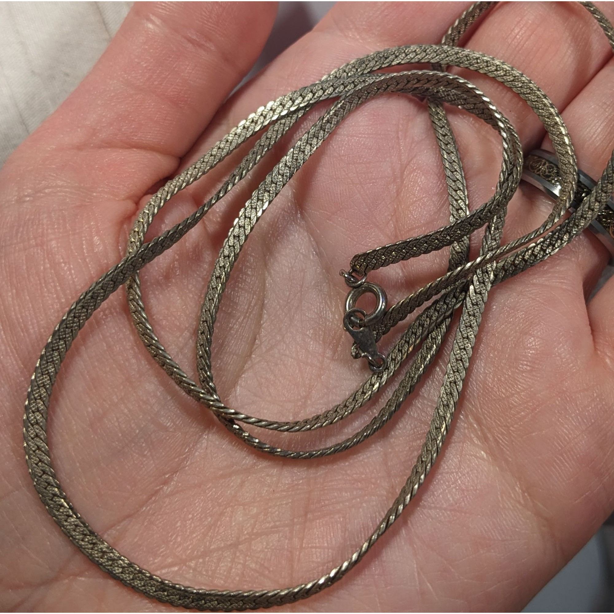 Other Classic Flattened Herringbone Silver Tone Chain Necklace Size ONE SIZE - 9 Thumbnail