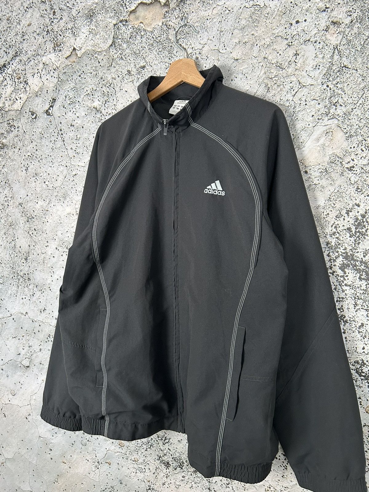 Adidas Vintage Adidas 90s Light Nylon Jacket Streetwear Gorpcore Size US XL / EU 56 / 4 - 2 Thumbnail