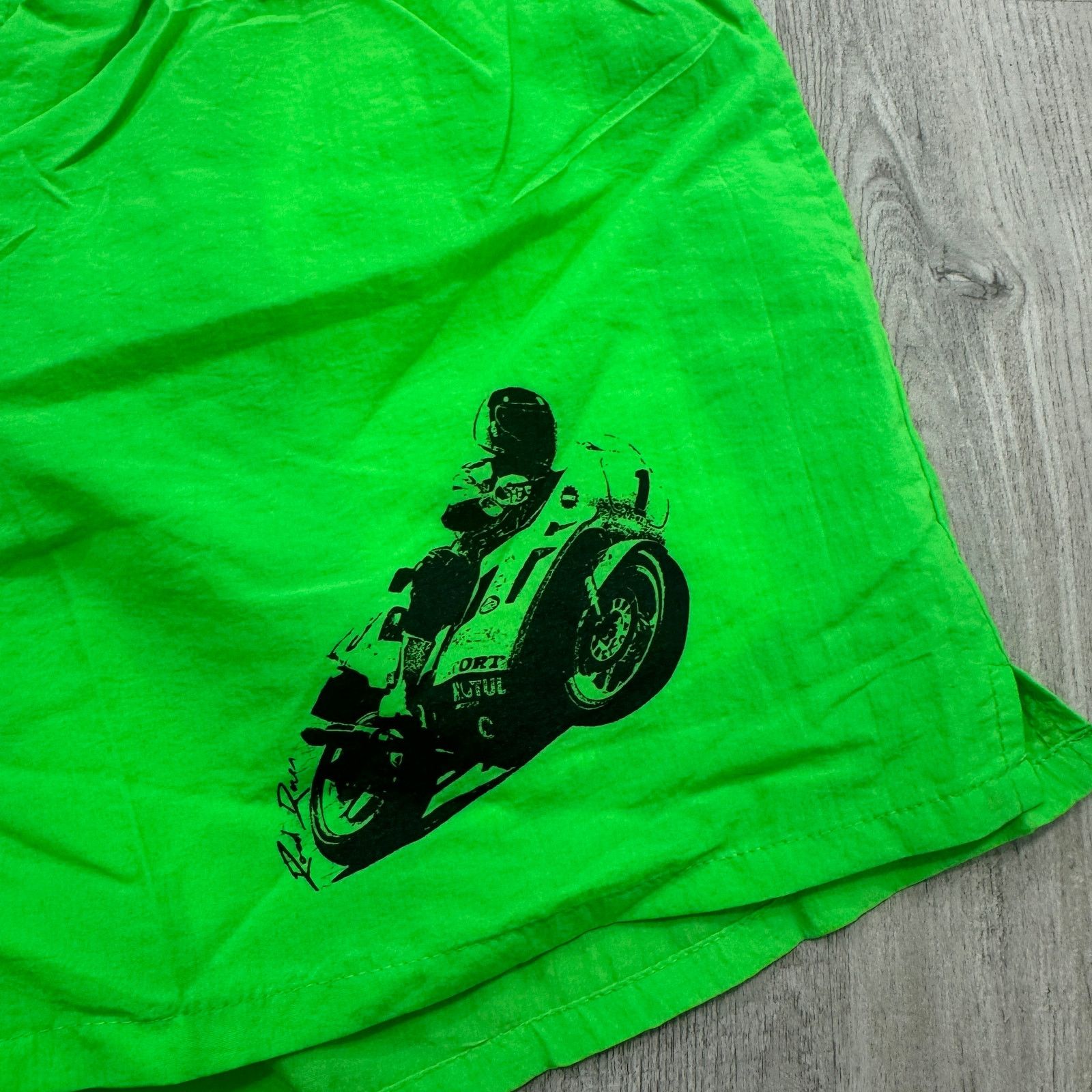 Vintage NEW Vintage USA Sport Surf Shorts Small Green 80s Jet Ski Size US 26 / EU 42 - 3 Thumbnail