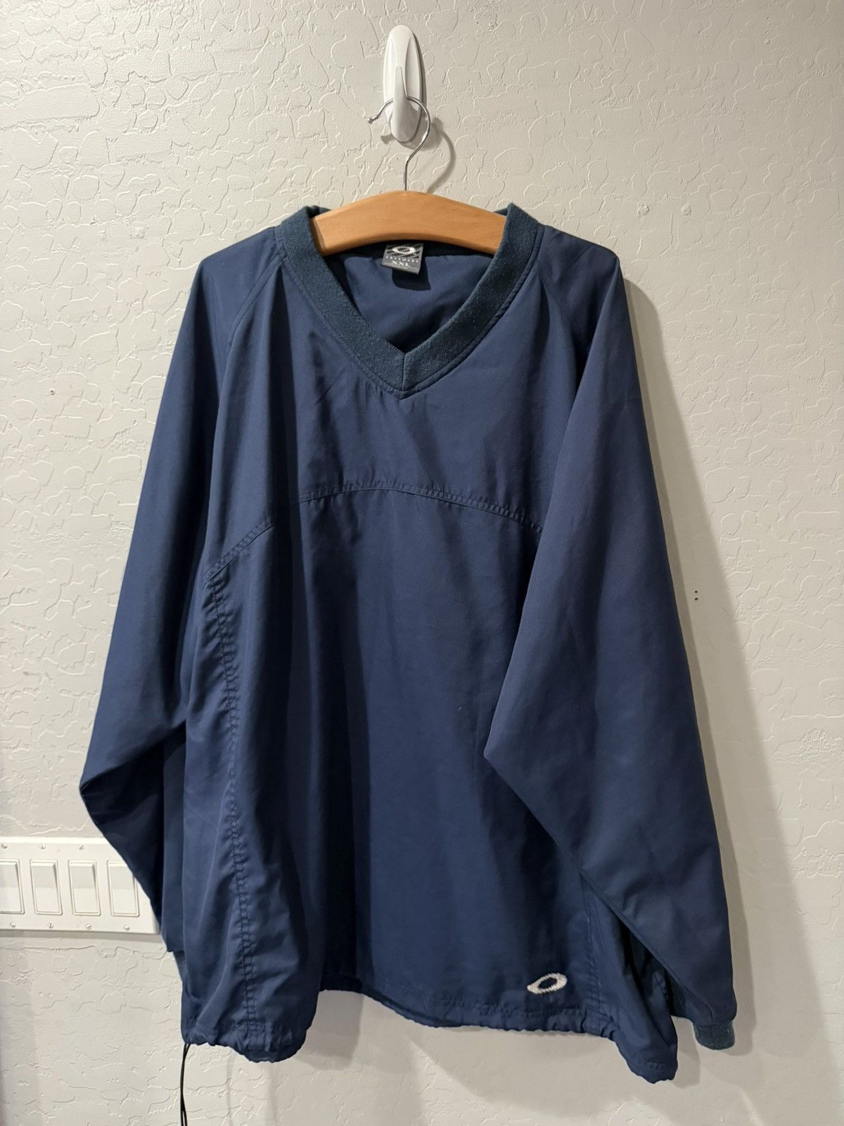 Oakley Vintage Oakley Softwear Pullover Windbreaker Size 2XL Bin 2 Size US XXL / EU 58 / 5 - 1 Thumbnail