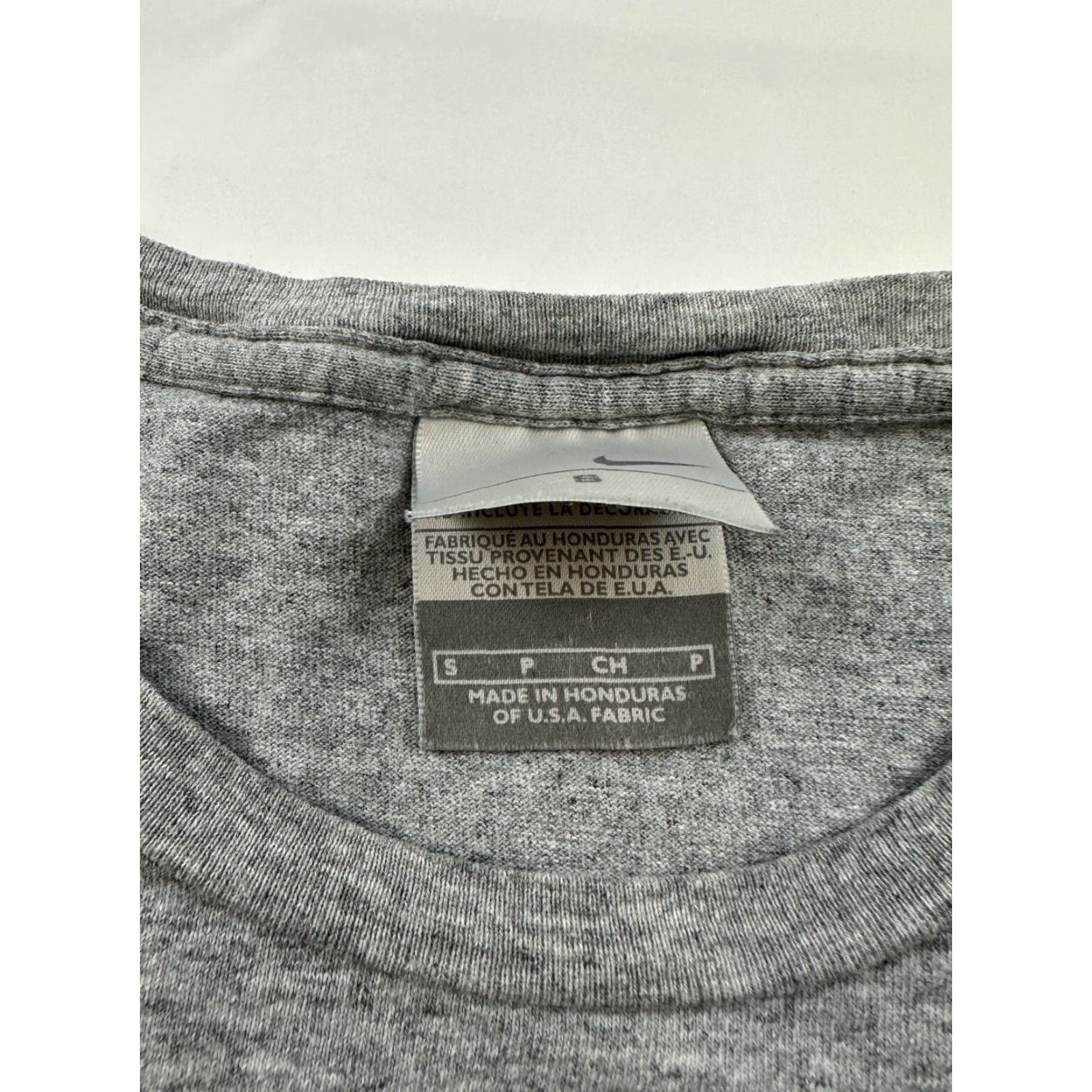 Nike VINTAGE Nike Shirt Womens Small Gray Short Sleeve USA Crew Neck Short Sleeve Womens S Gray Nike Shirt Size S / US 4 / IT 40 - 3 Thumbnail