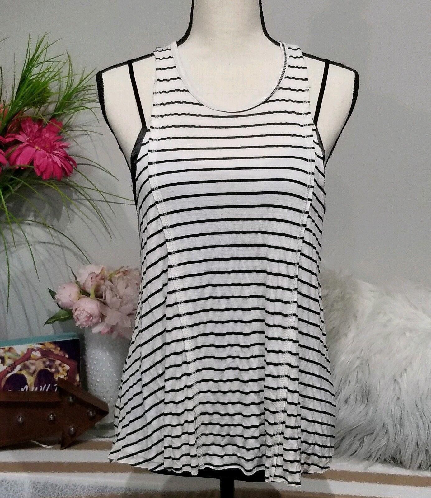 Designer Bp. Brand Tank Top Size Medium Black And Off White Striped Size M / US 6-8 / IT 42-44 - 1 Thumbnail
