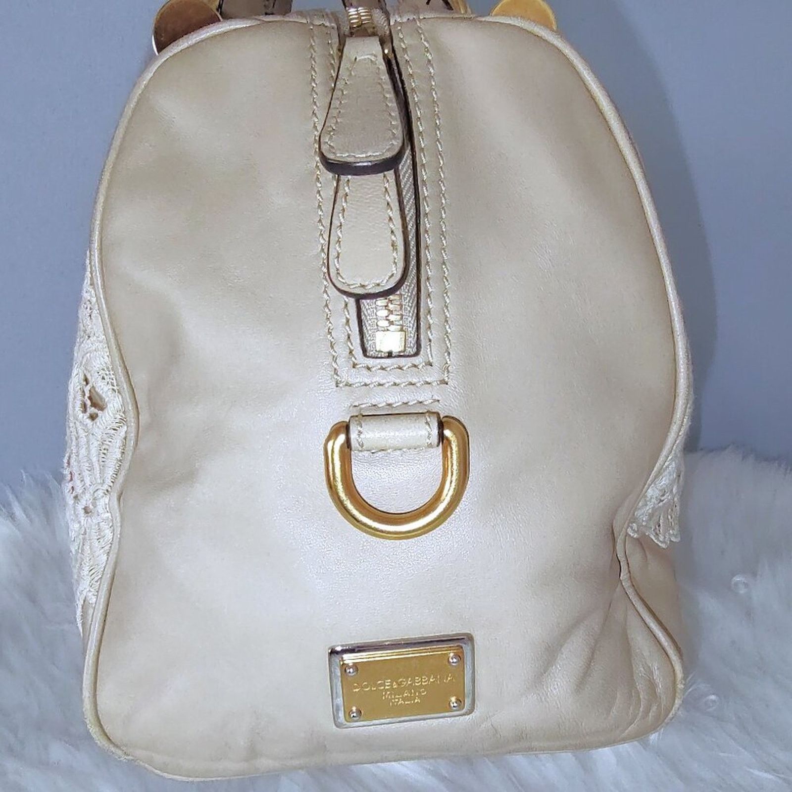 Dolce & Gabbana Dolce & Gabbana leather/lace shoulder bag EUC Size ONE SIZE - 7 Thumbnail