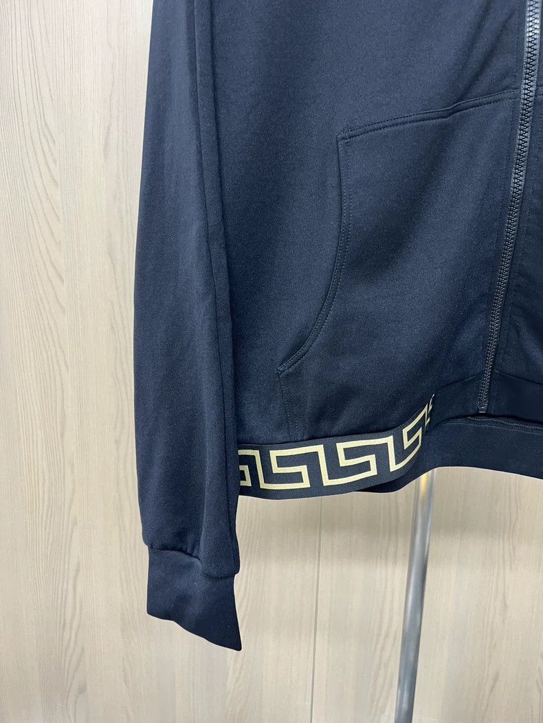 Versace Versace Phnom edge baroque hooded jacket sweatshirt Size US L / EU 52-54 / 3 - 3 Thumbnail