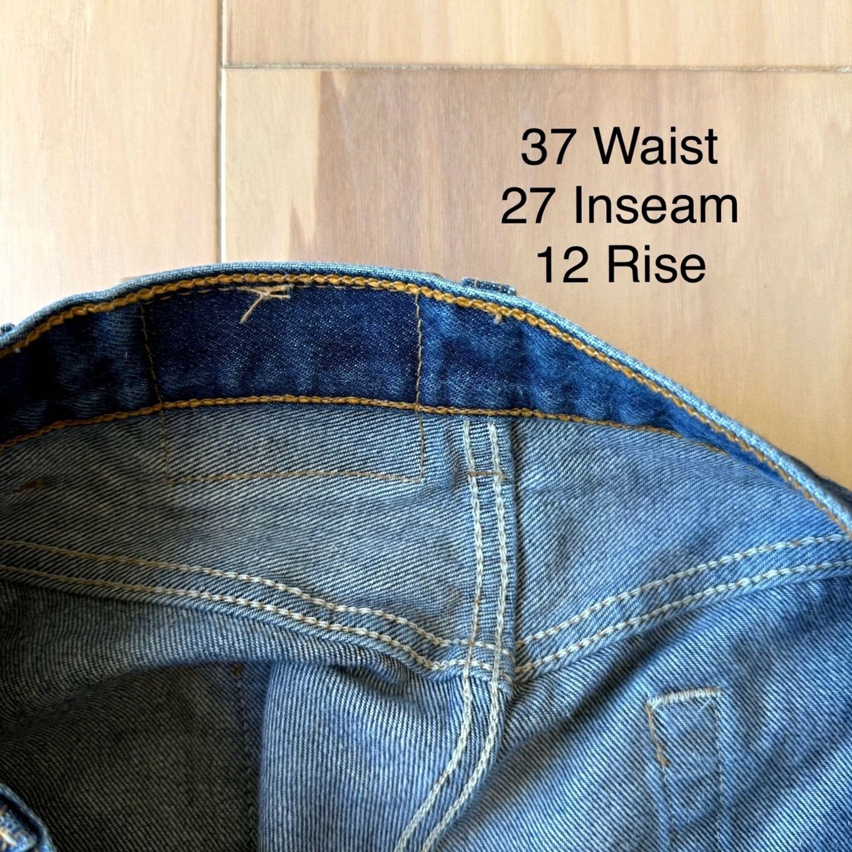 Levi's VINTAGE Levi's 501 Jeans 37 Blue Dark Wash Straight Denim Workwear Non Selvedge Men/Adult Size US 37 - 5 Thumbnail