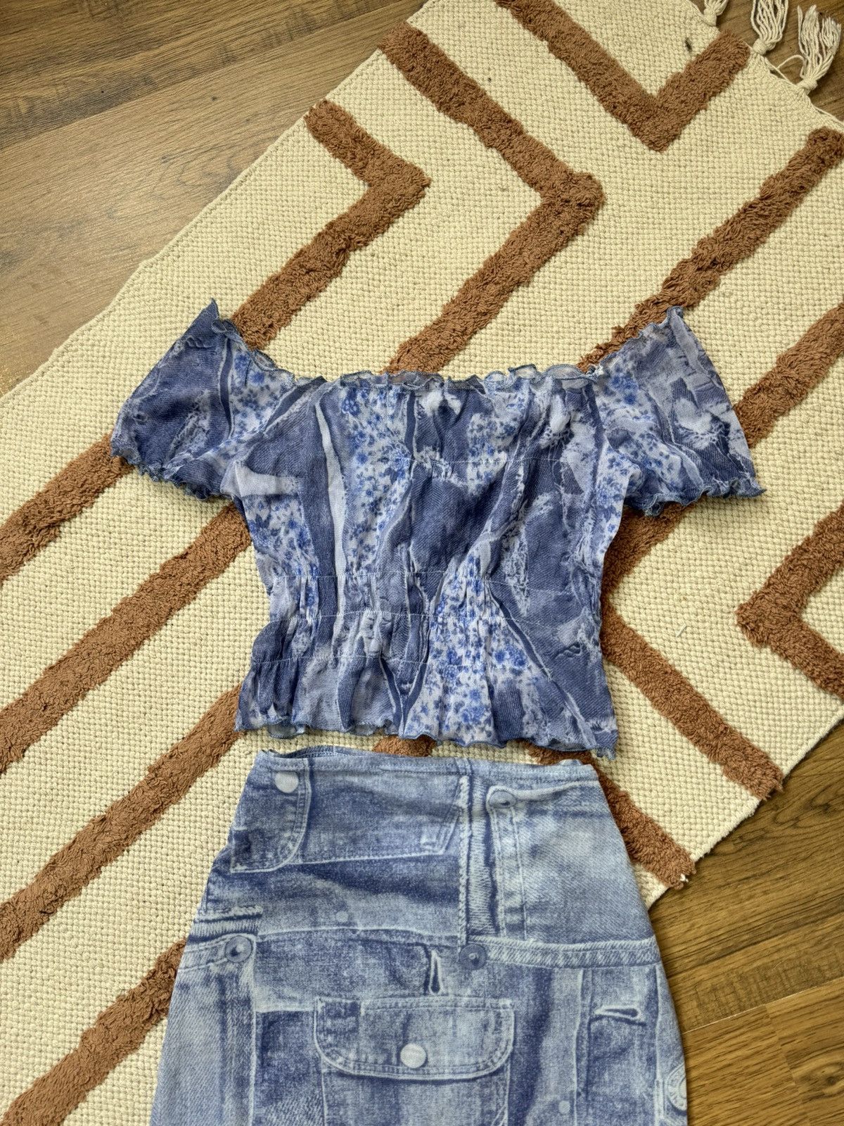 Vintage TRUE RELIGION STYLE PRINTED MESH SKIRT + TANK TOP SET Size S / US 4 / IT 40 - 5 Thumbnail