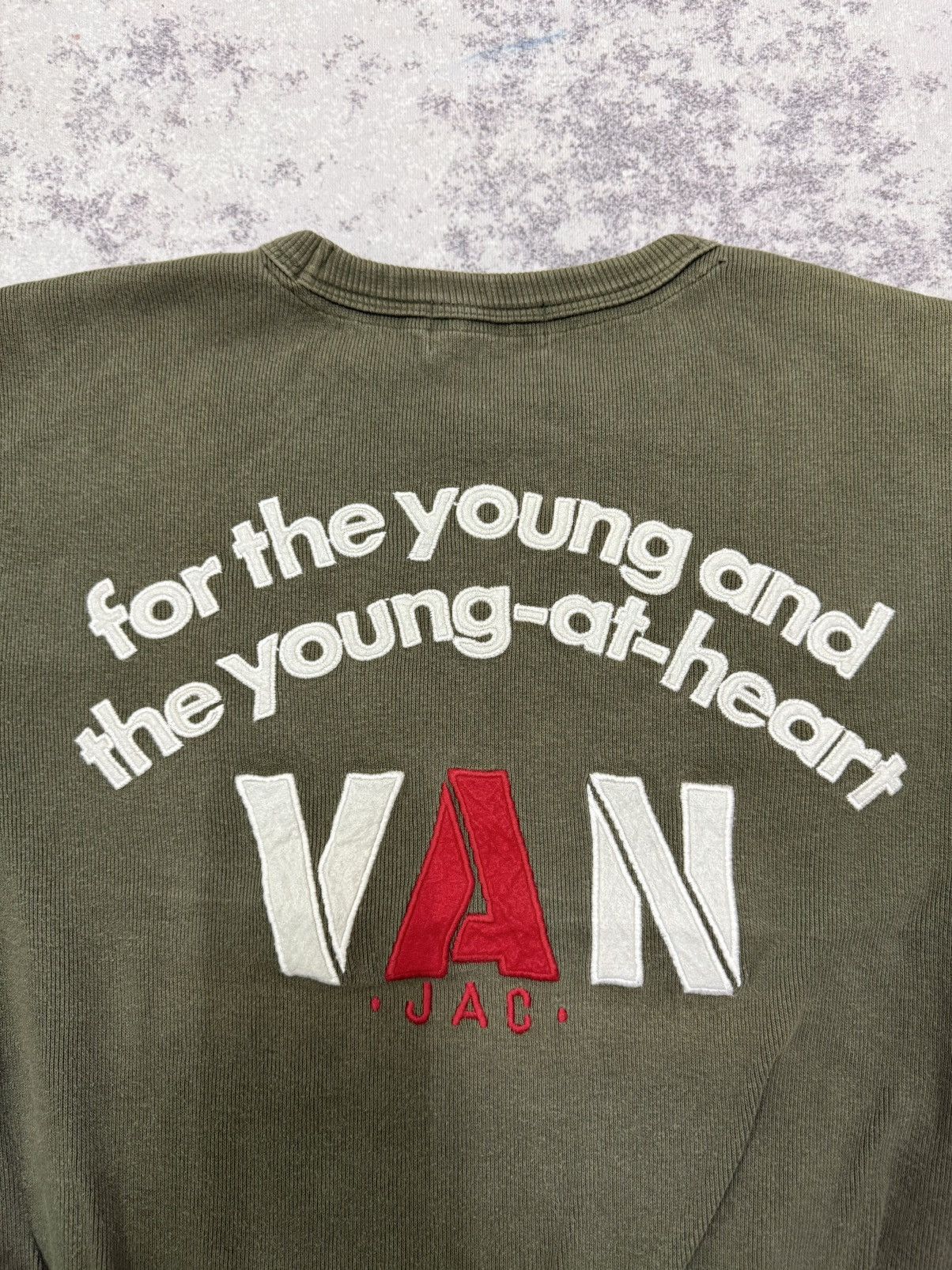 Van Vintage 90s VanJac fortheyoung embroidery Biglogo Sweatshirt Size US M / EU 48-50 / 2 - 12 Thumbnail