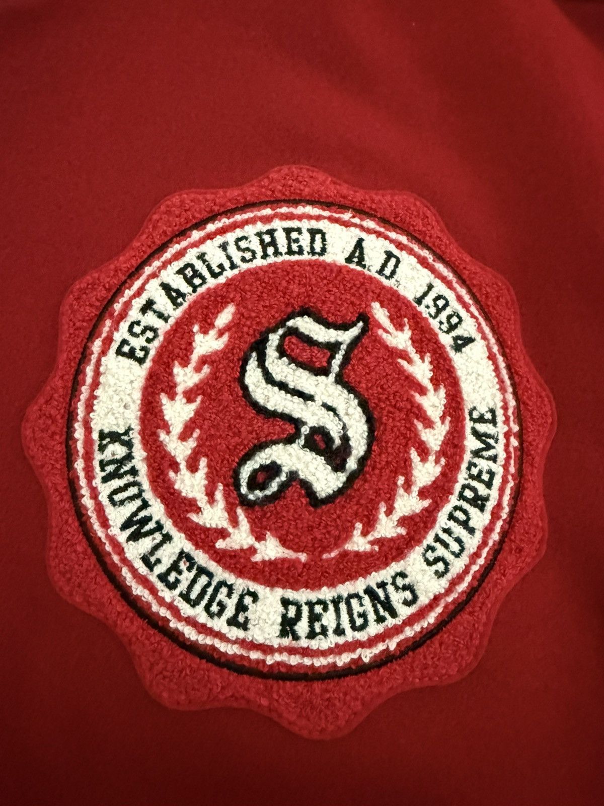 Supreme SUPREME VERITAS VARSITY JACKET SIZE MEDIUM RED Size US M / EU 48-50 / 2 - 2 Thumbnail