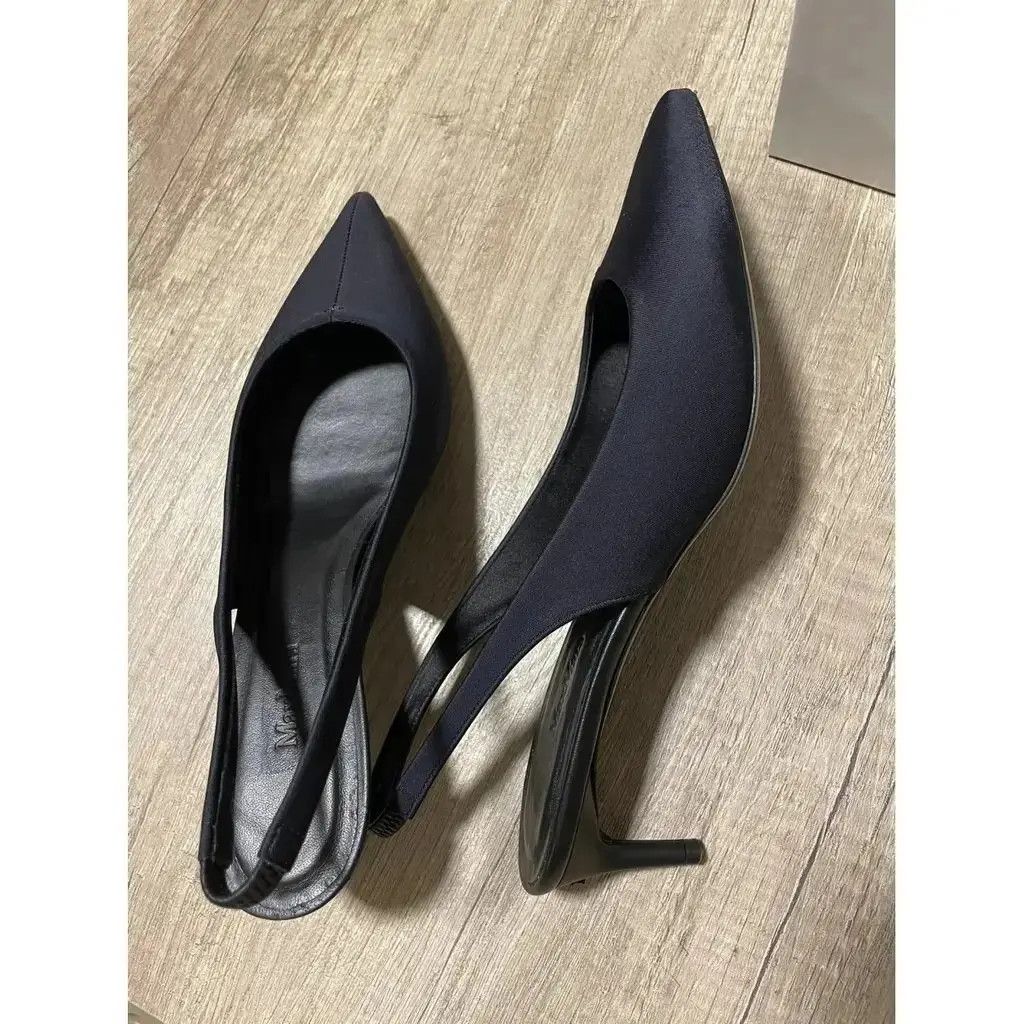 Max Mara Sandals, Max Mara Size US 7.5 / IT 37.5 - 3 Thumbnail