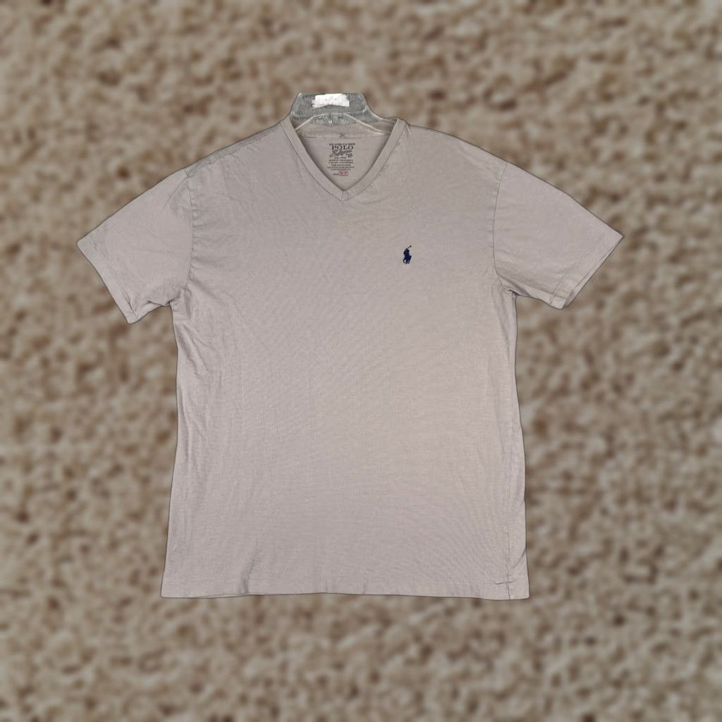 Ralph Lauren VINTAGE Polo Ralph Lauren Shirt Slim Fit Mens Small Gray V-Neck Short Sleeve 100% Cotton Jersey Size US S / EU 44-46 / 1 - 1 Thumbnail