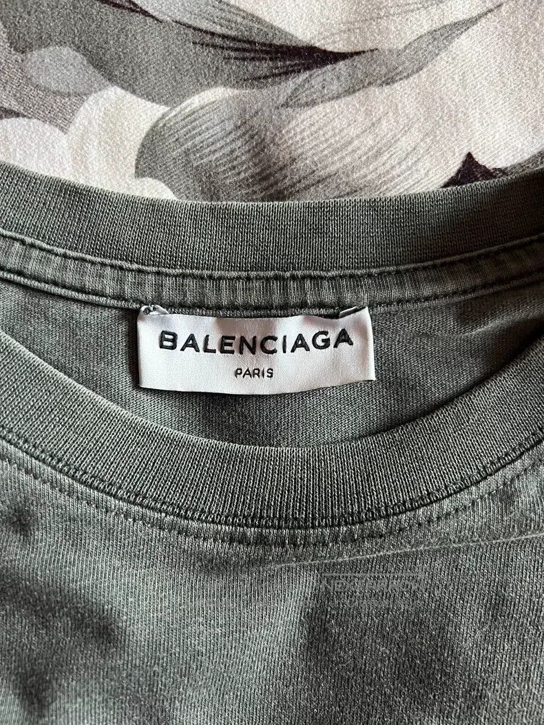 Balenciaga Balenciaga Night Scene Aged Short Sleeve Size US M / EU 48-50 / 2 - 3 Thumbnail