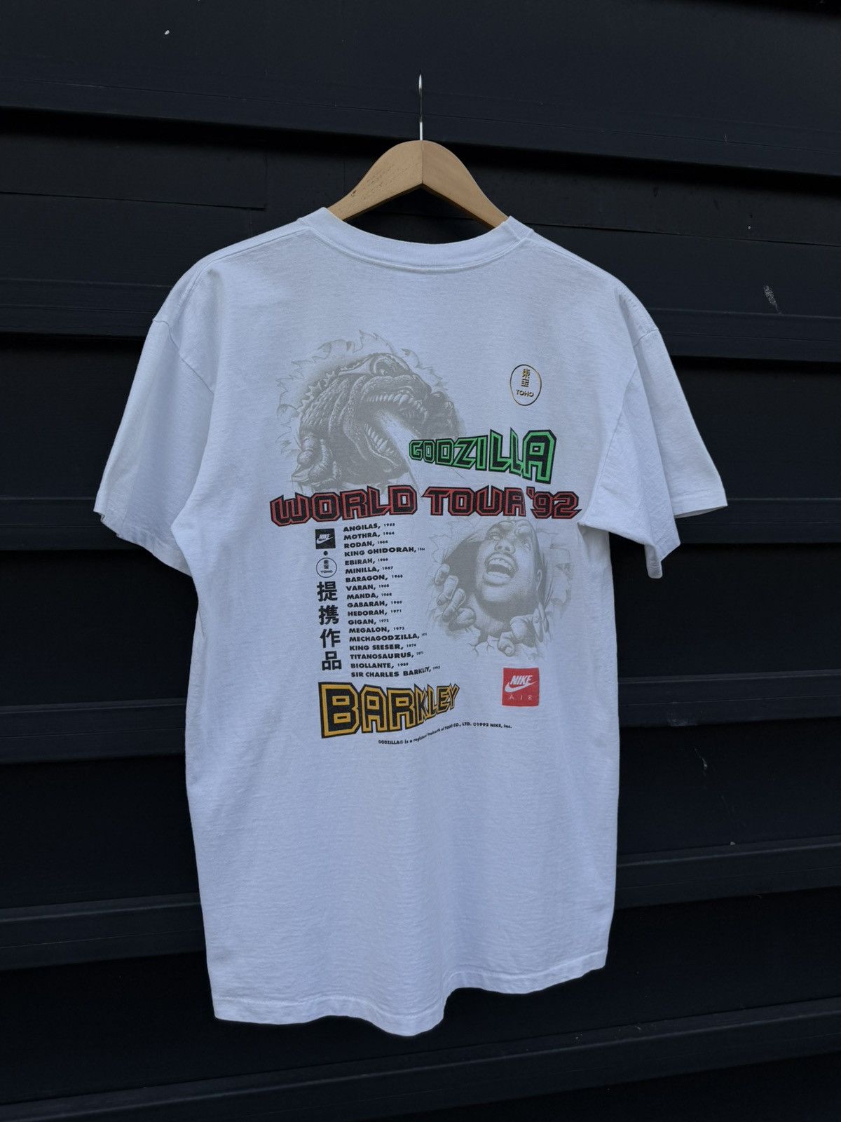 Nike Godzilla vs Barkley Nike Vintage Tee Size US XL / EU 56 / 4 - 3 Thumbnail
