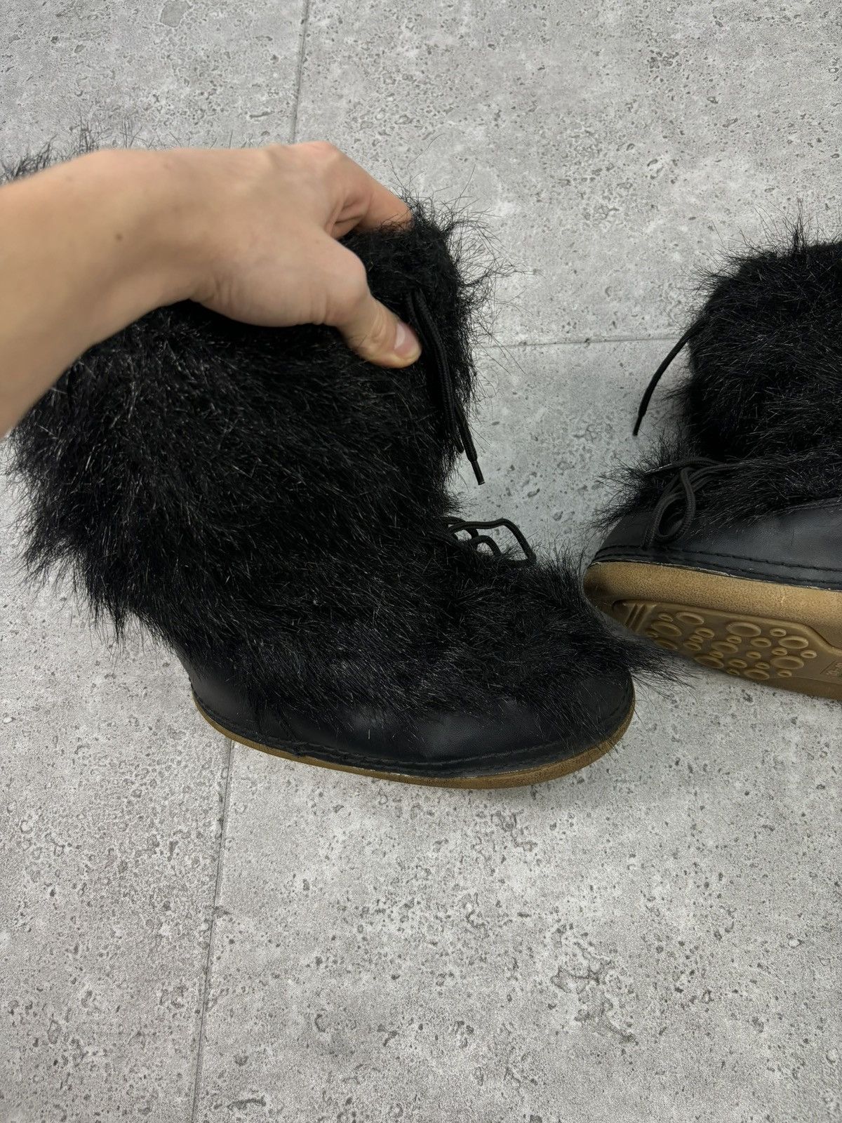 Japanese Brand × Vintage Crazy Japan Mohair Yeti Snow Moon Boots Winter Y2K 2000s Size US 7.5 / IT 37.5 - 4 Thumbnail