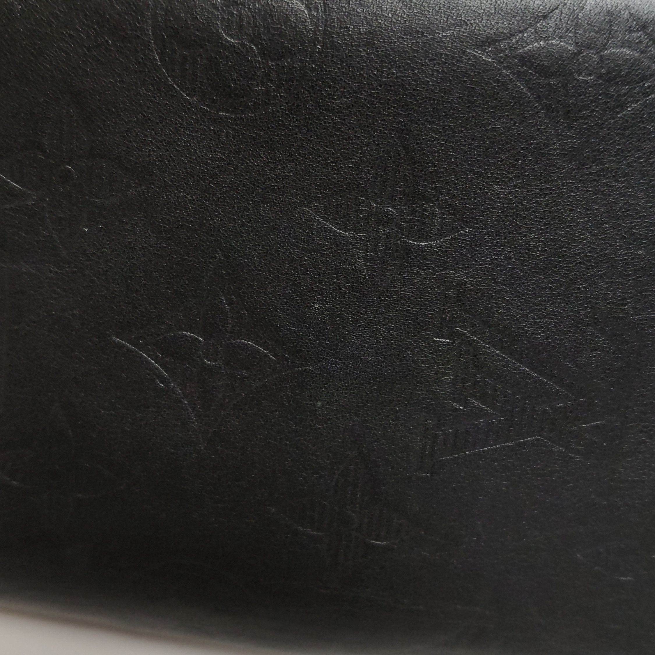 Louis Vuitton Louis Vuitton (LV) Zippy leather embossed zip around wallet Size ONE SIZE - 4 Thumbnail