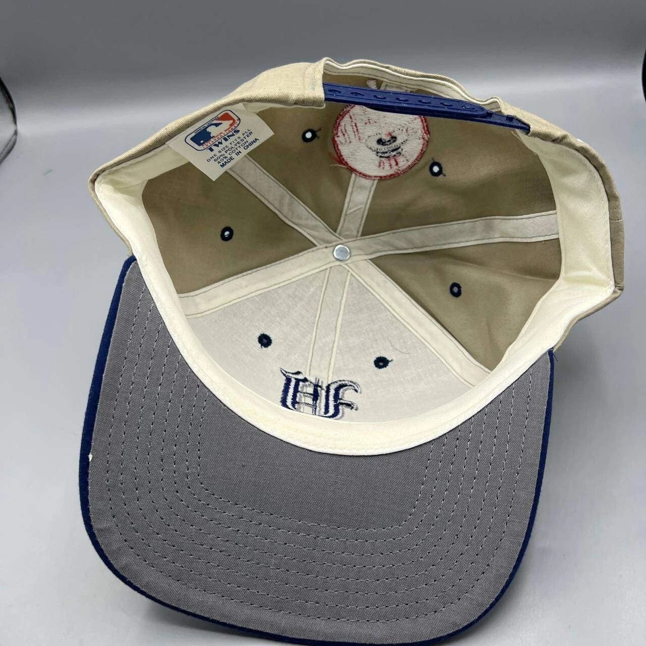 Twins Enterprise Inc. × Vintage New York Yankees Hat Men Twins Enterprise MLB Snap Back Cap Size ONE SIZE - 7 Thumbnail